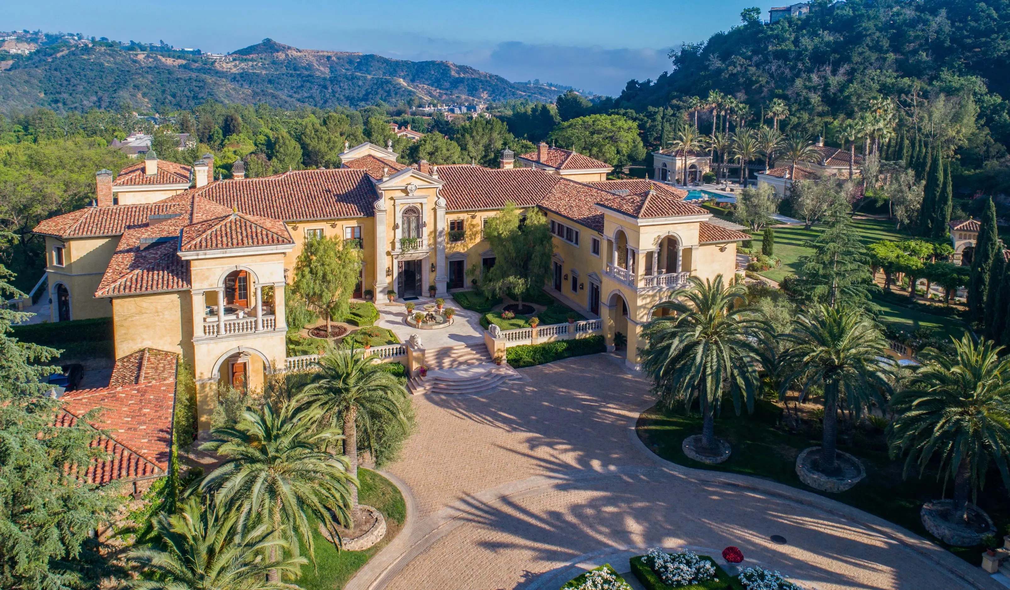 Supporting image for Concierge Auctions is closing out its 14th year in business with continued expansion into the $10 million to $100 million-plus market.
