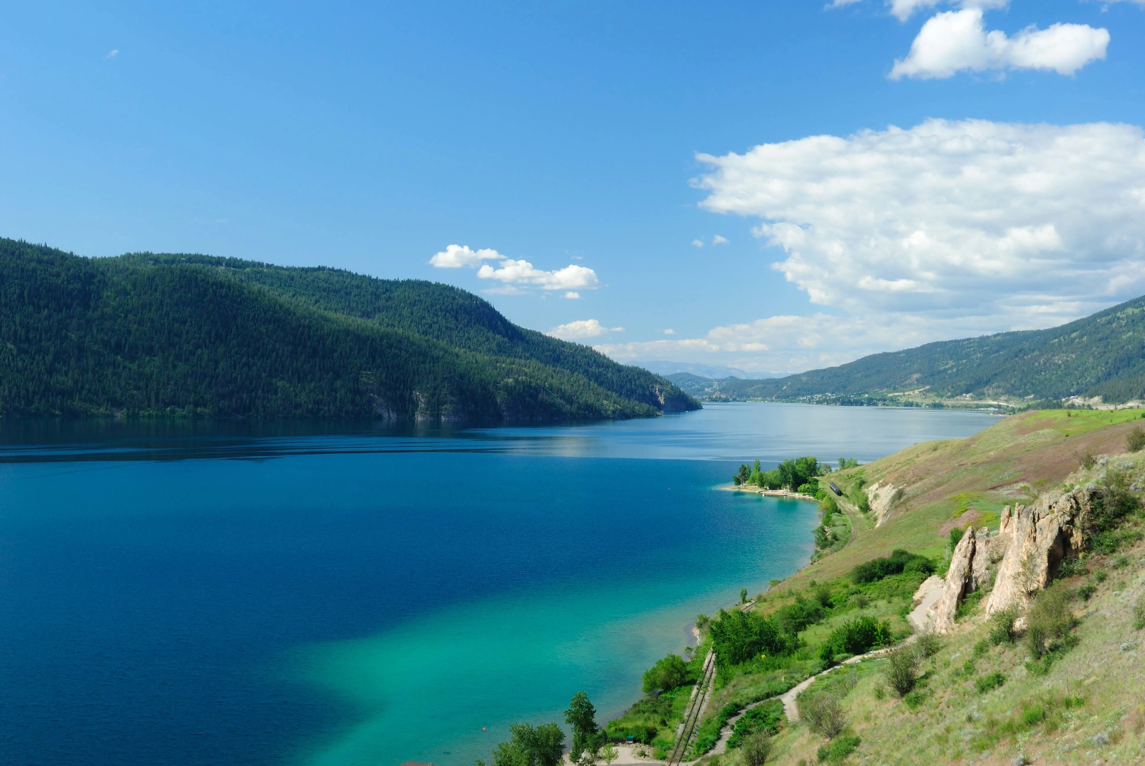 8200 Kalavista Drive, Kalamalka Lake, British Columbia V1B 1K3, Canada - iStock-516402656_bqe26q
