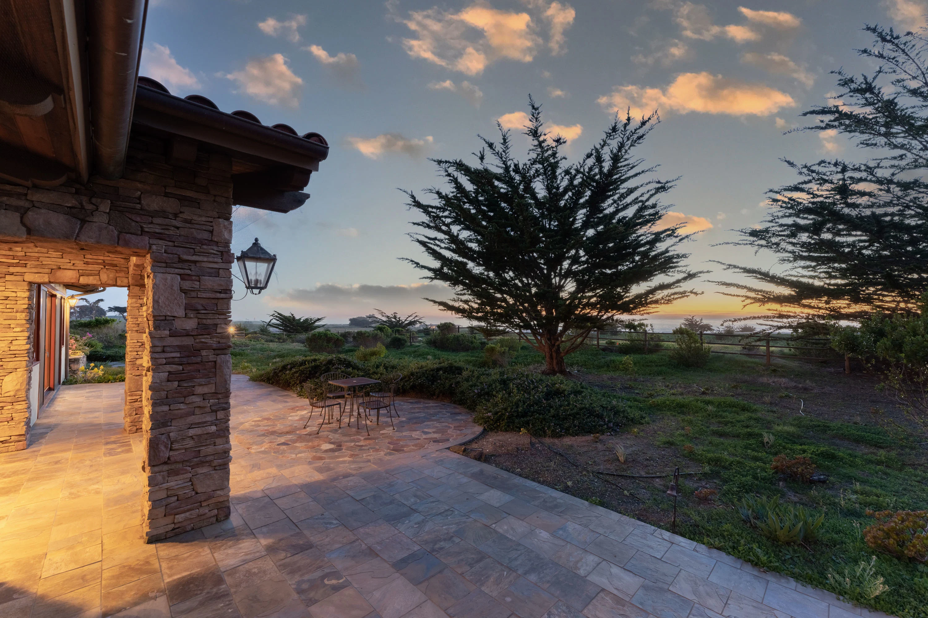295 Via Piedras Blancas, Central Coast of California, California 93452 - 295-via-piedras-blancas-san-simeon-california21_i6avat