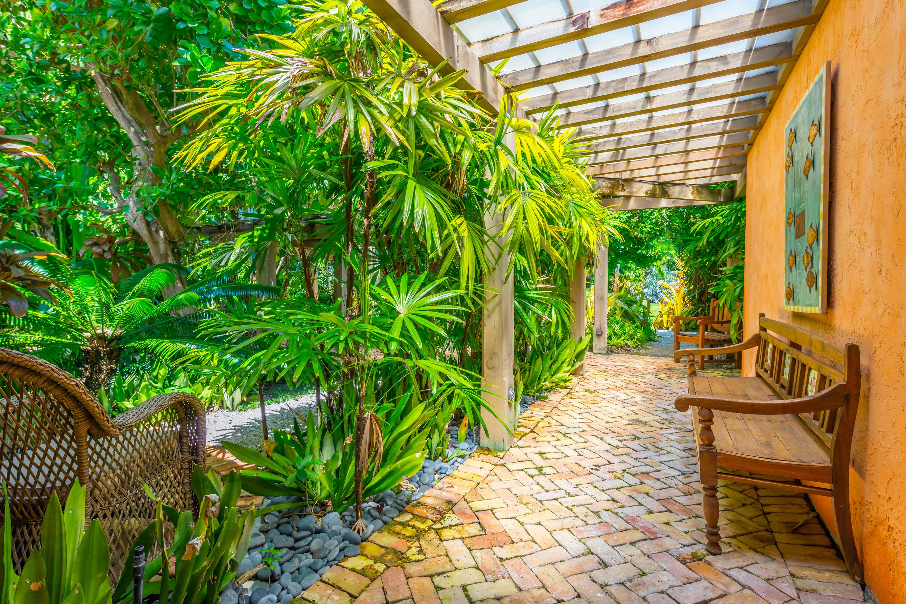960 Harbor Drive, Key Biscayne, Florida 33149 - 960-harbor-drive-key-biscayne-florida56_ga4rca