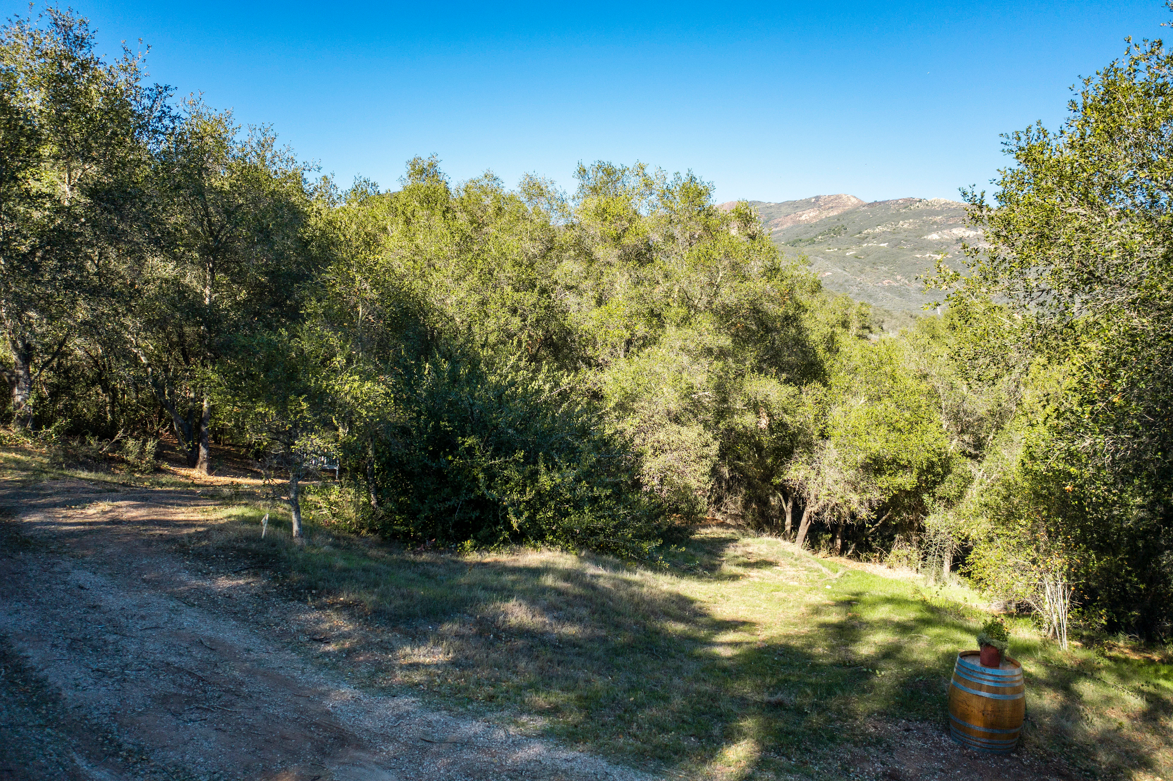 1585 San Marcos Pass Road, Santa Barbara, California 93105 - 1585-san-marcos-pass-road-santa-barbara-ca08_e6pr0m