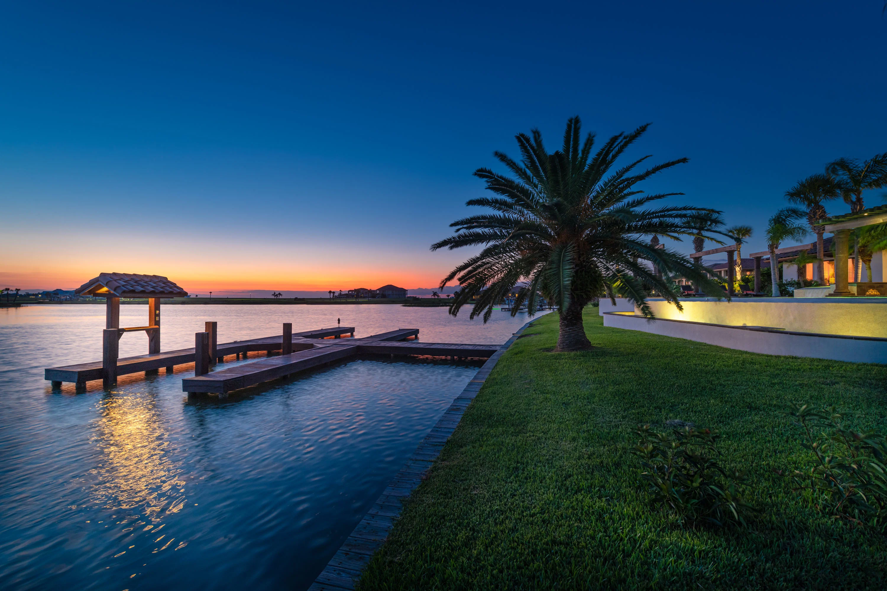 16 La Buena Vida Drive, Rockport, Texas Coast, Texas 78336 - casa-mombasa-16-la-buena-vida-drive-aransas-pass-texas25_trc3um