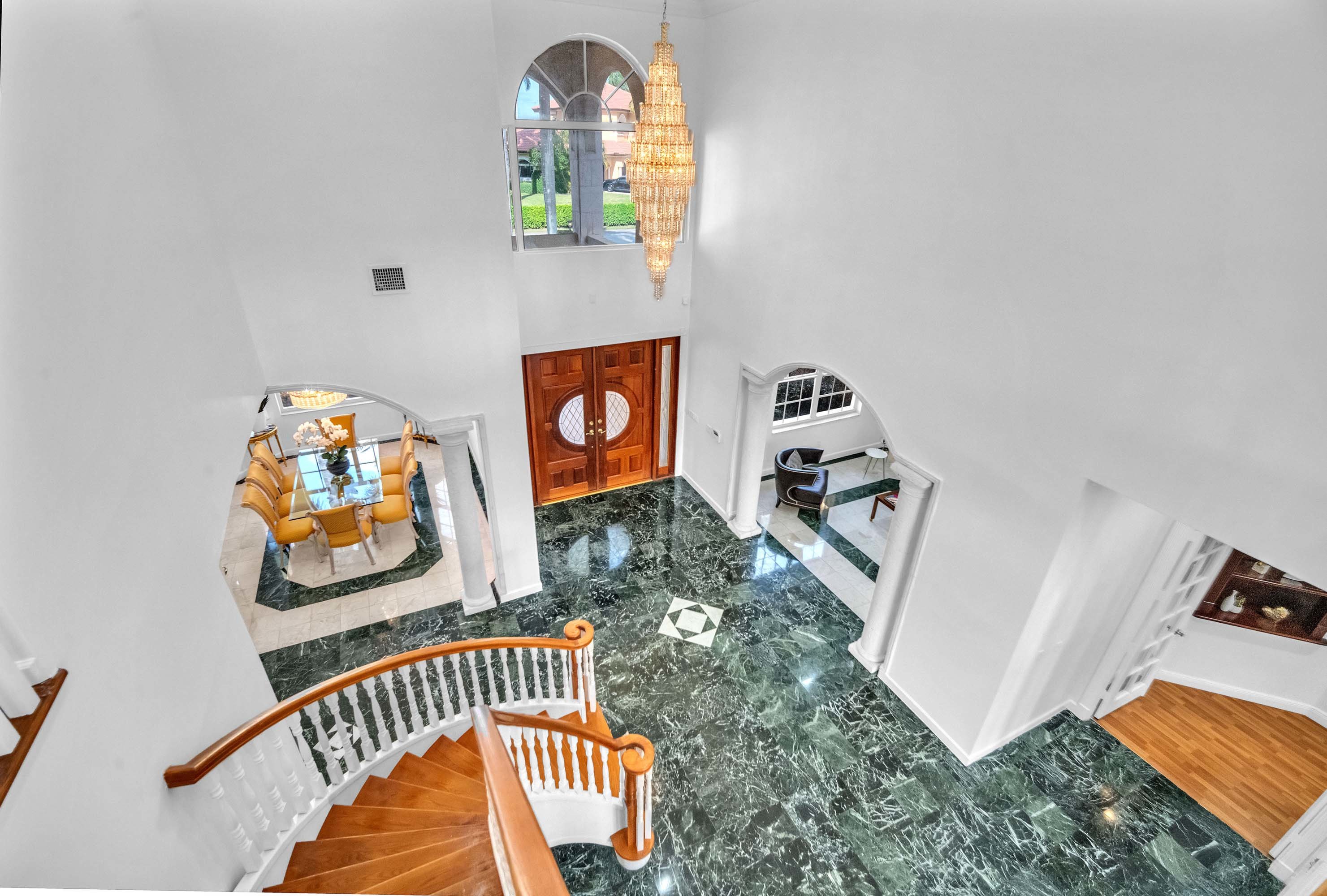 31 3855 Windmill Lake Road - Luxury Real Estate - Concierge Auctions