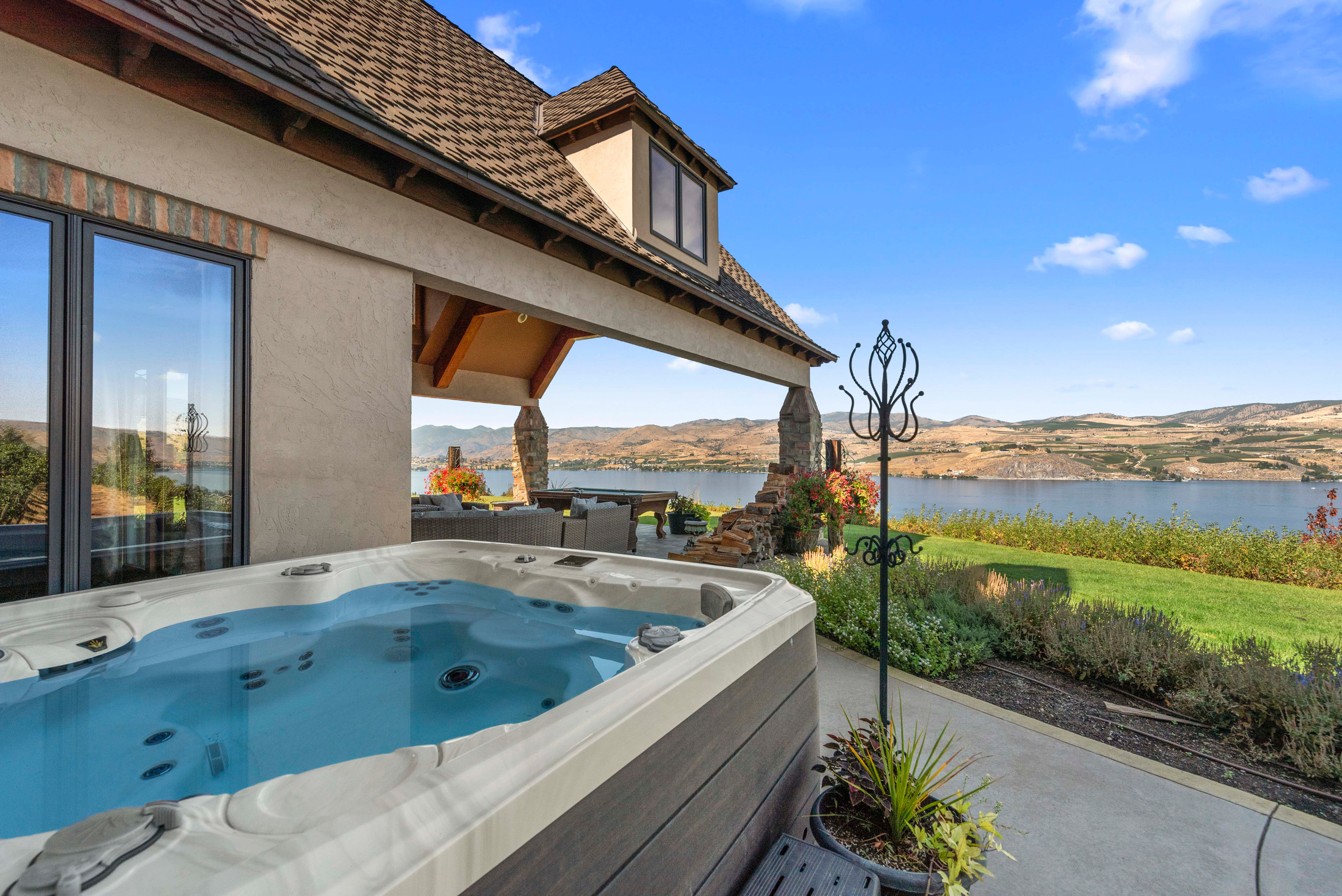 Lake Chelan Winery Empire 28