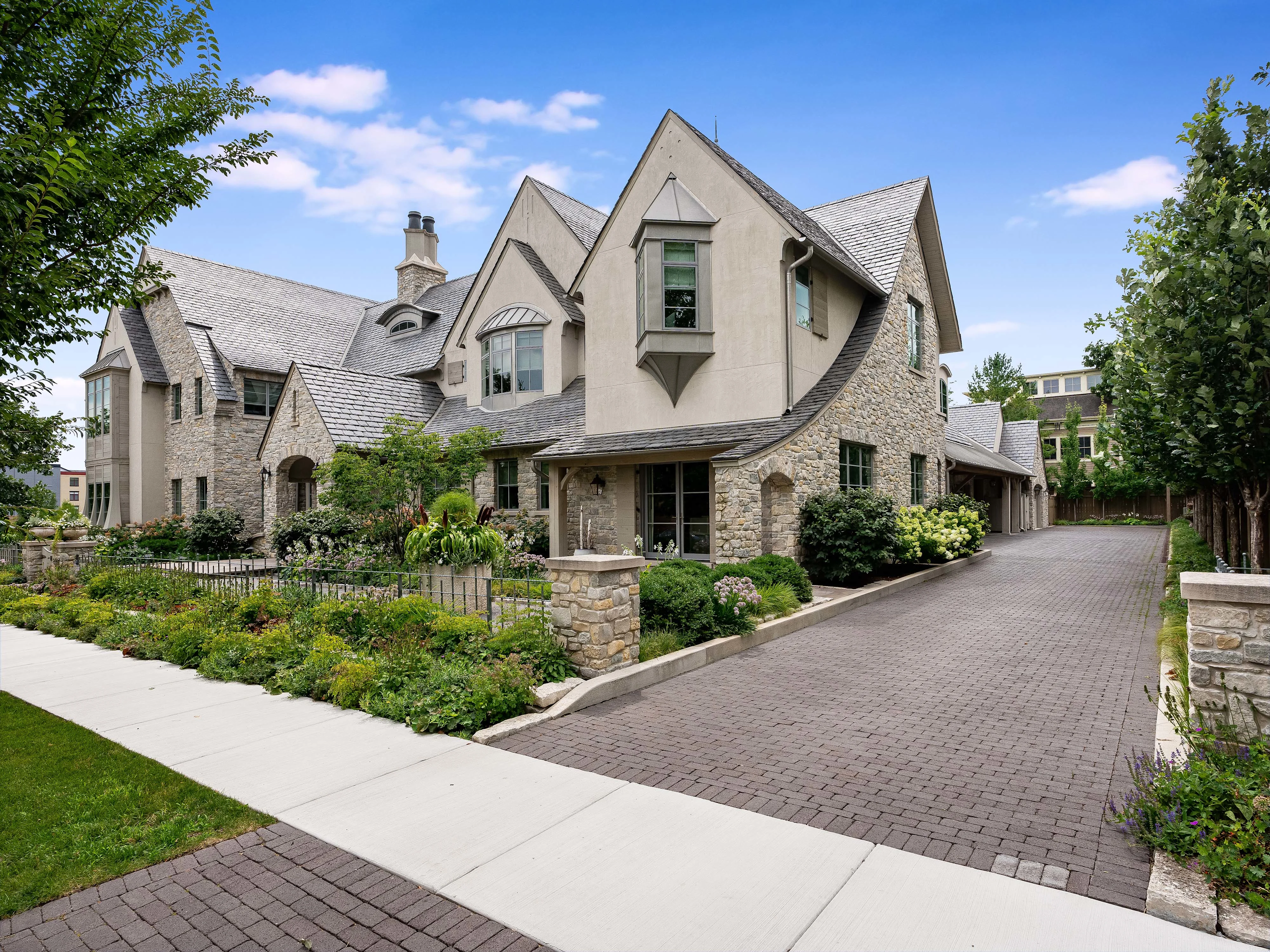 222 W Van Buren Ave, Naperville, Near Chicago, Illinois 60540 - 3_-_DSC00057_a4ovds