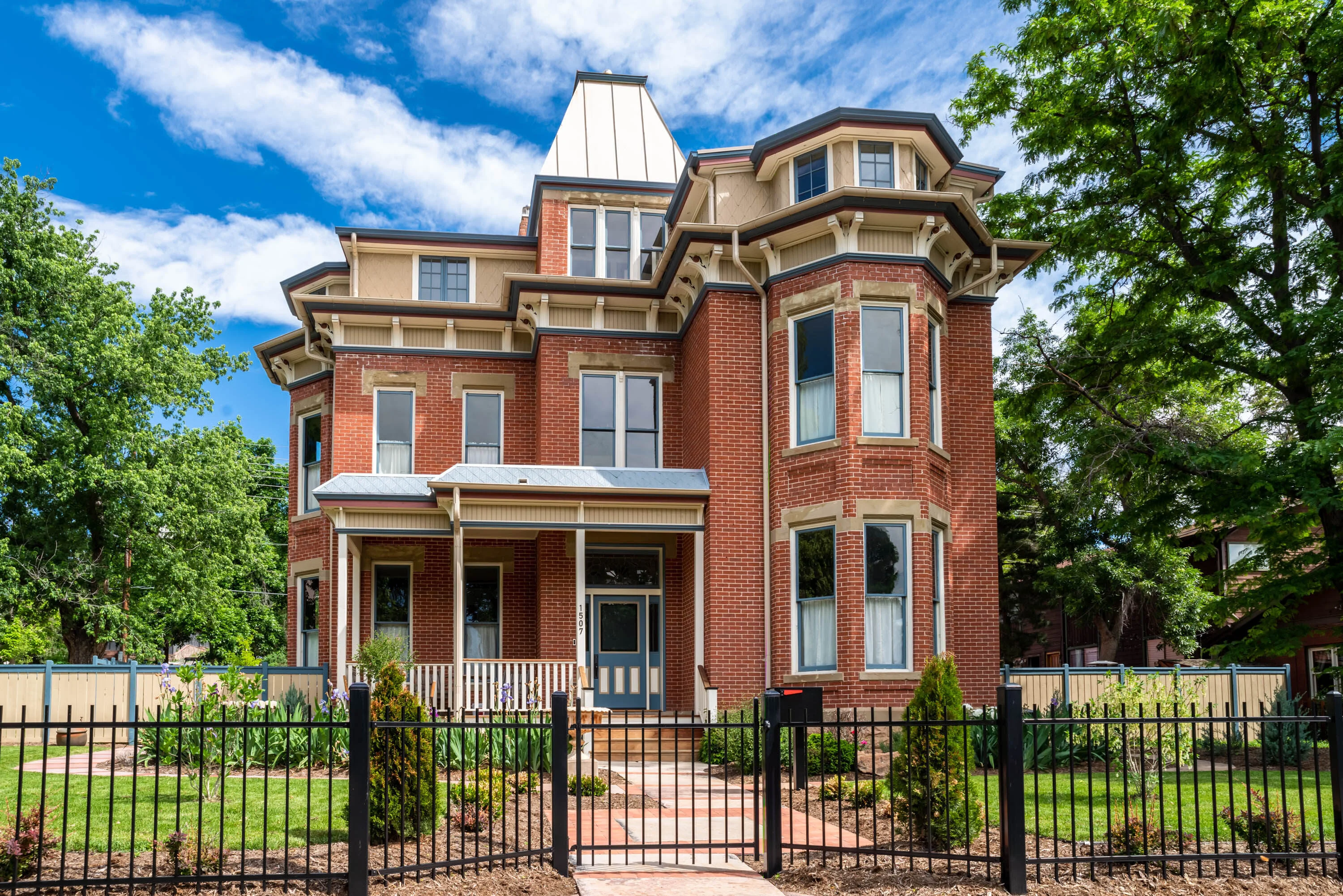1507 Pine Street, Boulder, Colorado 80302 - 1507_pine_street_boulder_colorado01_g5wxnk