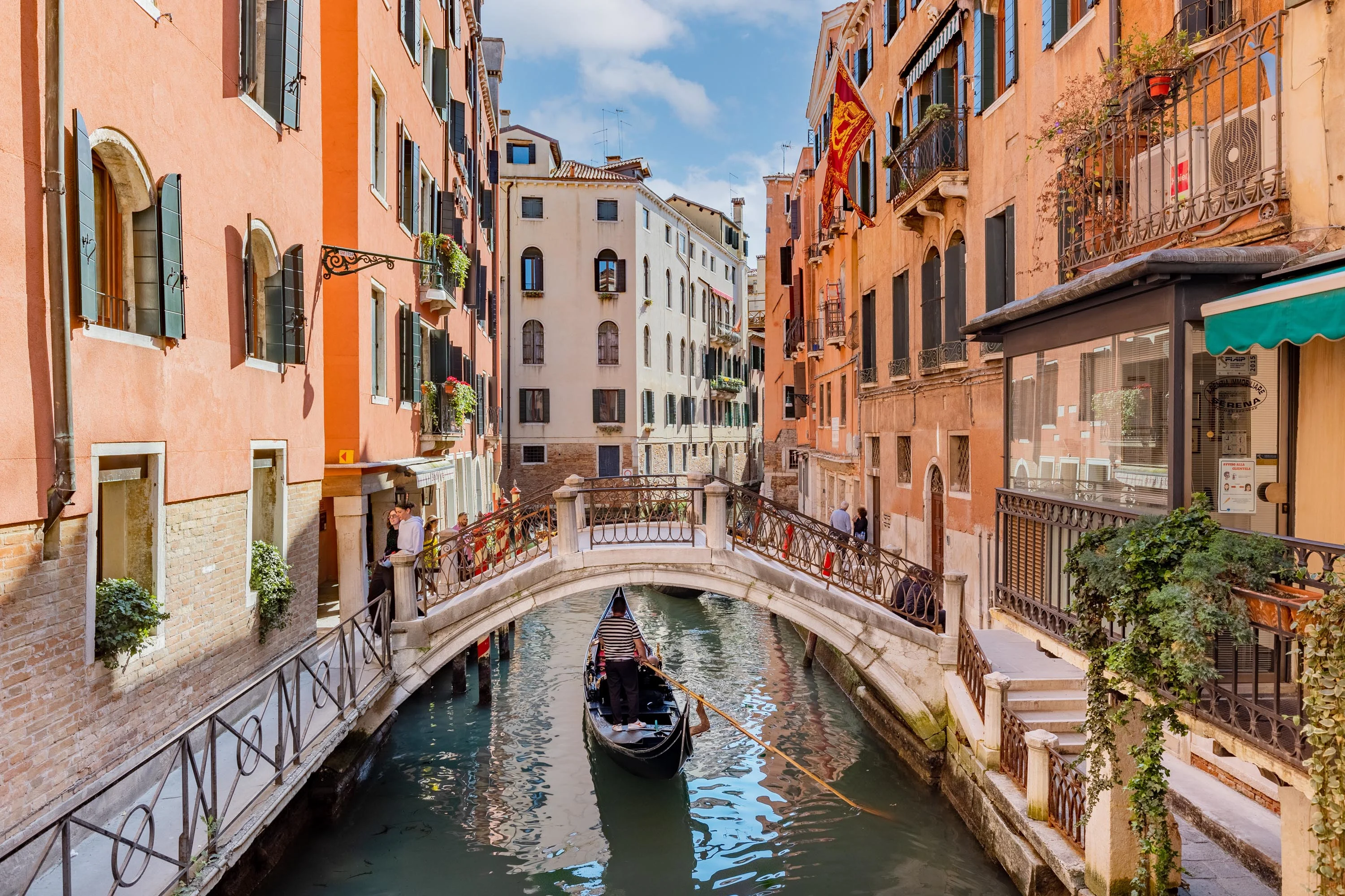 Calle Gregolina, Venice, Venezia 30127, Italy - calle-gregolina-998-venezia-venice-italy31_ozdzop