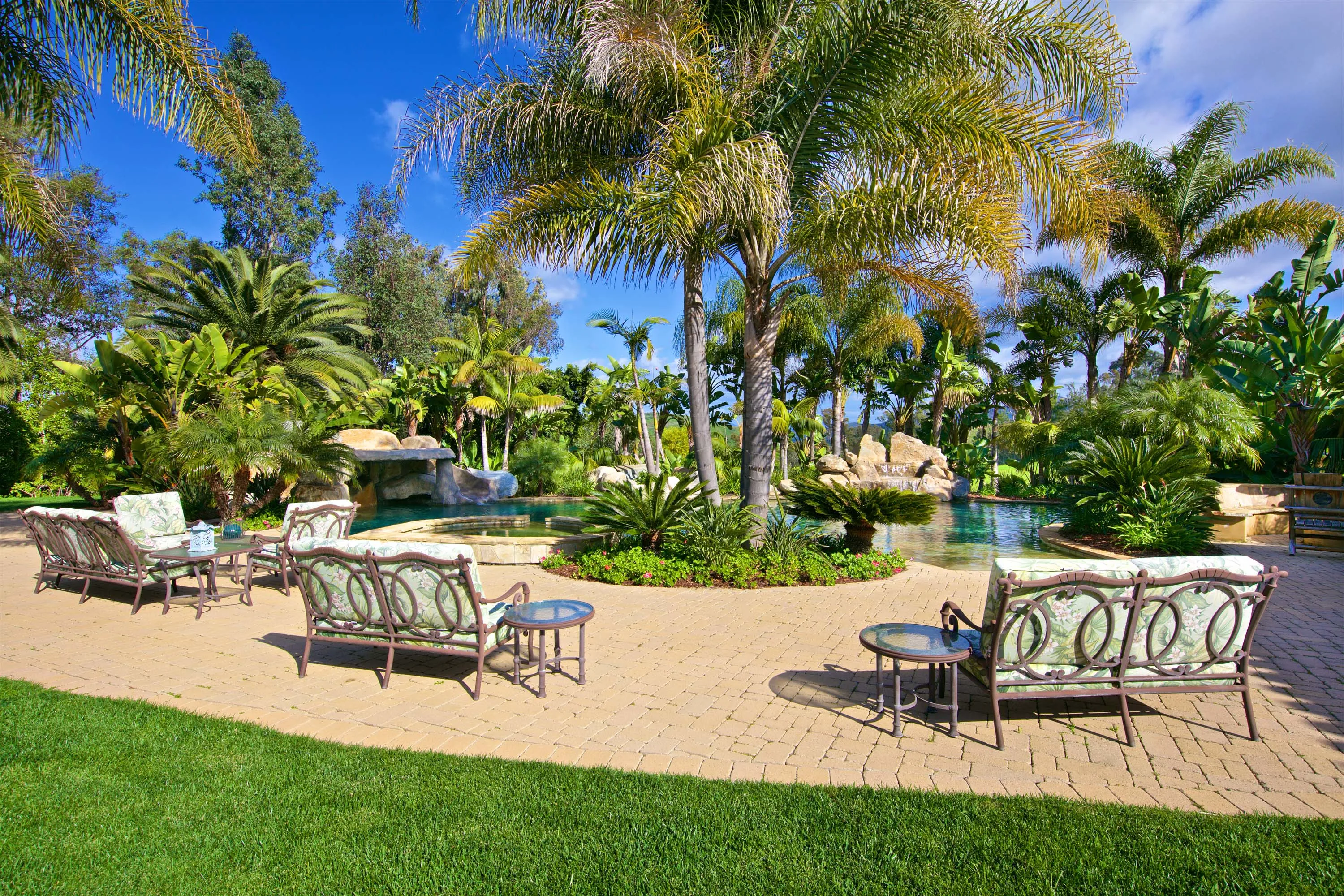 6064 Avenida Cuatro Vientos, Rancho Santa Fe, California 92067 - 6064_Avenida_Cuatro_Vientos_Rancho_Santa_fe_CA34_gennaz