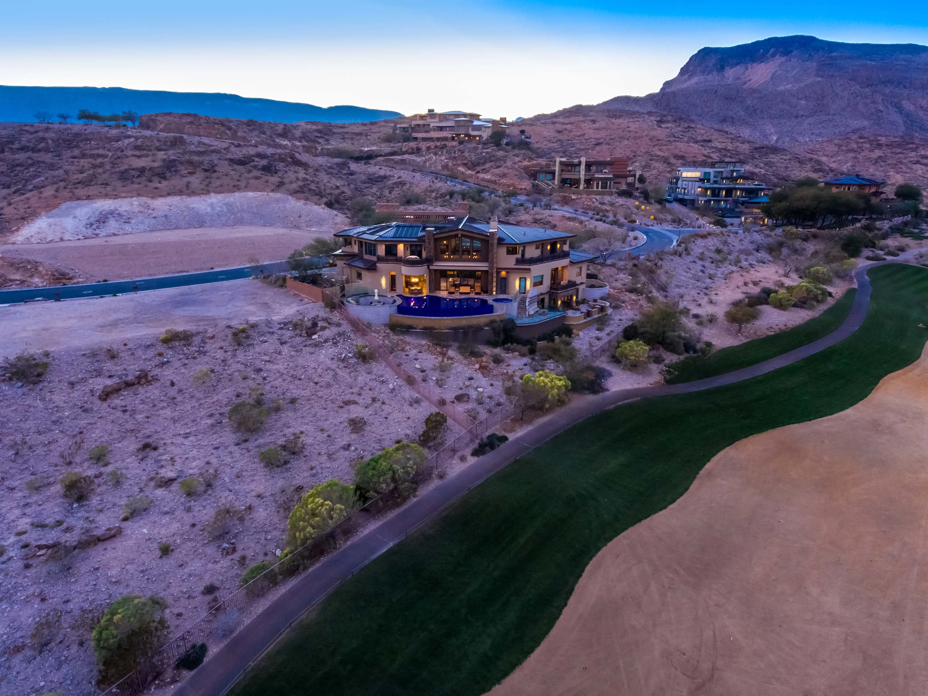 64 Promontory Ridge Drive, Las Vegas, Nevada 89135 - 64-promontory-ridge-drive-las-vegas-nevada06_sttfpm