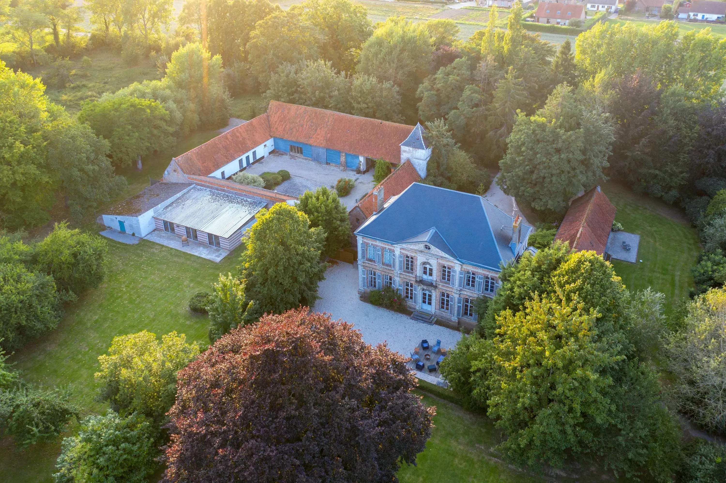 15 Rue de la Balance, Éperlecques, Saint-Omer 62910, France - chateau-holtz-eperlecques-france02_pg0bc4