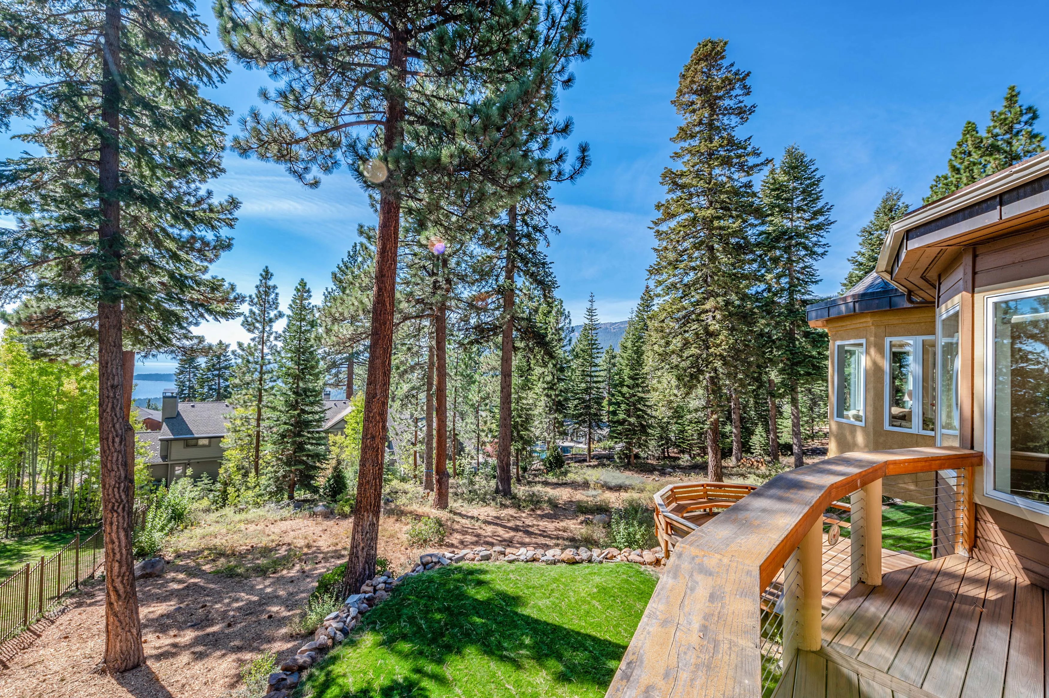 949 Fairview Boulevard, Lake Tahoe, Nevada 89451 - 949-fairview-boulevard-incline-village-nevada_33_x4nt0e