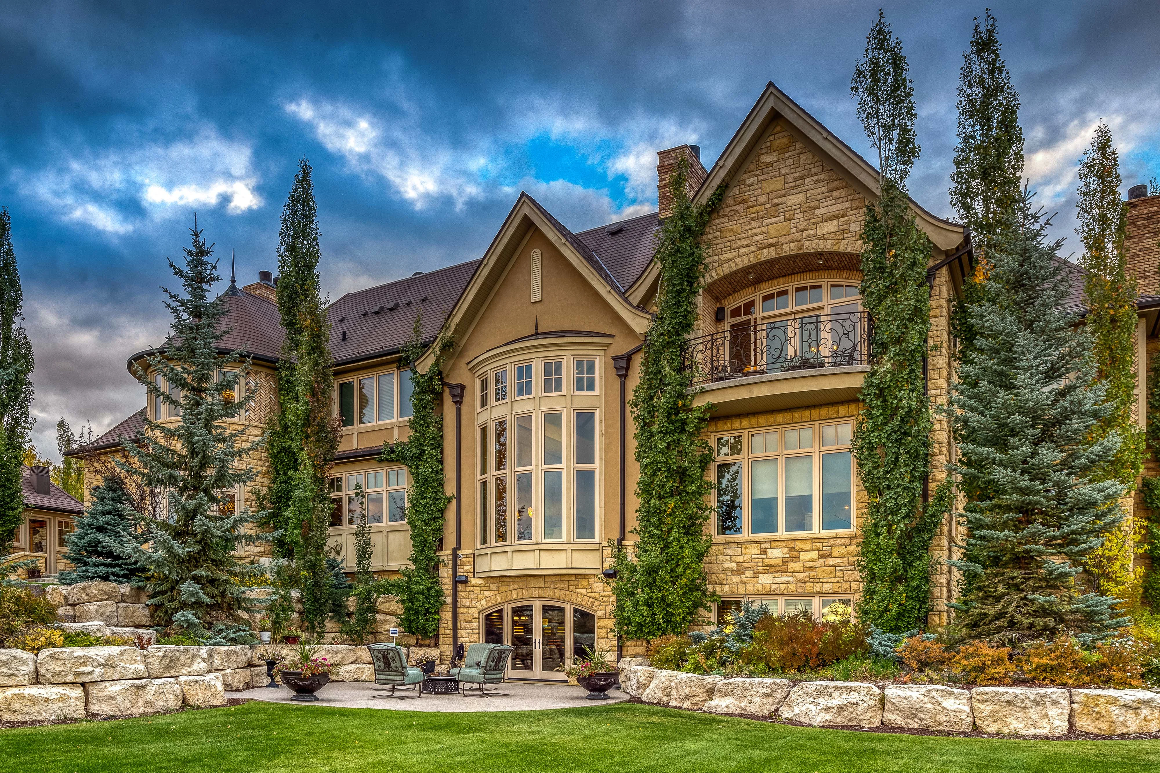 25130 Escarpment Ridge View, Calgary, Alberta, Alberta T3Z 3M7, Canada ...