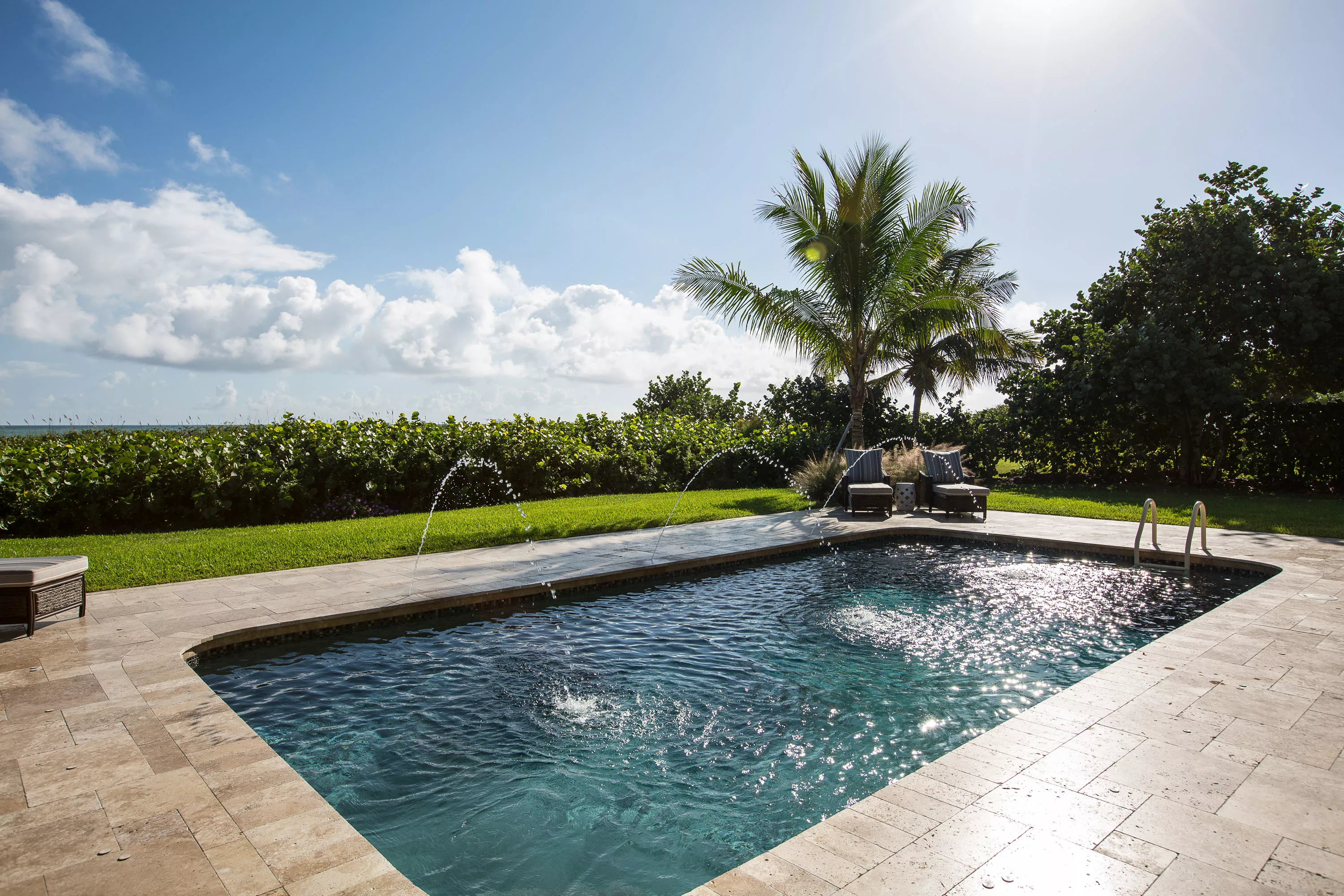 980 Crescent Beach Road, Vero Beach, Florida 32963 - 980-crescent-beach-rd-vero-beach-fl-20-30-17-37-3737_xzmh8a