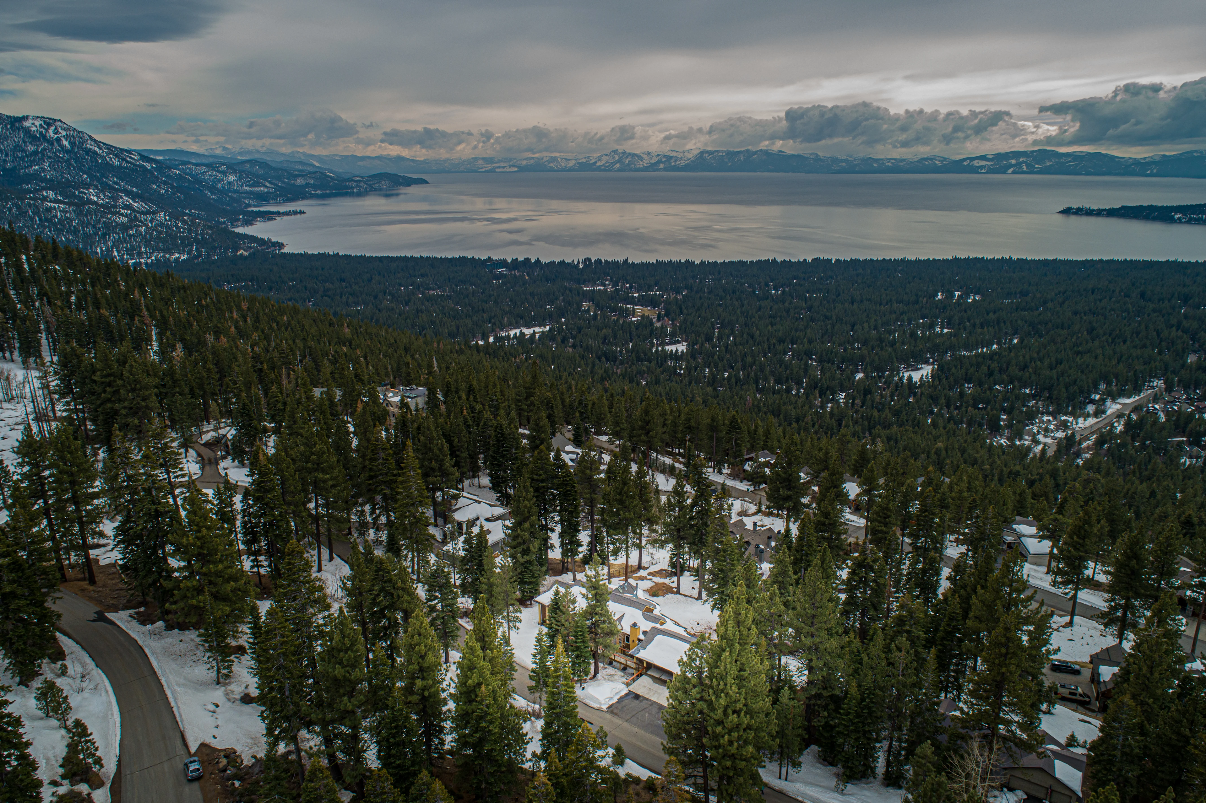 949 Fairview Boulevard, Lake Tahoe, Nevada 89451 - 949-fairview-boulevard-lake-tahoe-nevada_02_tsgjjc