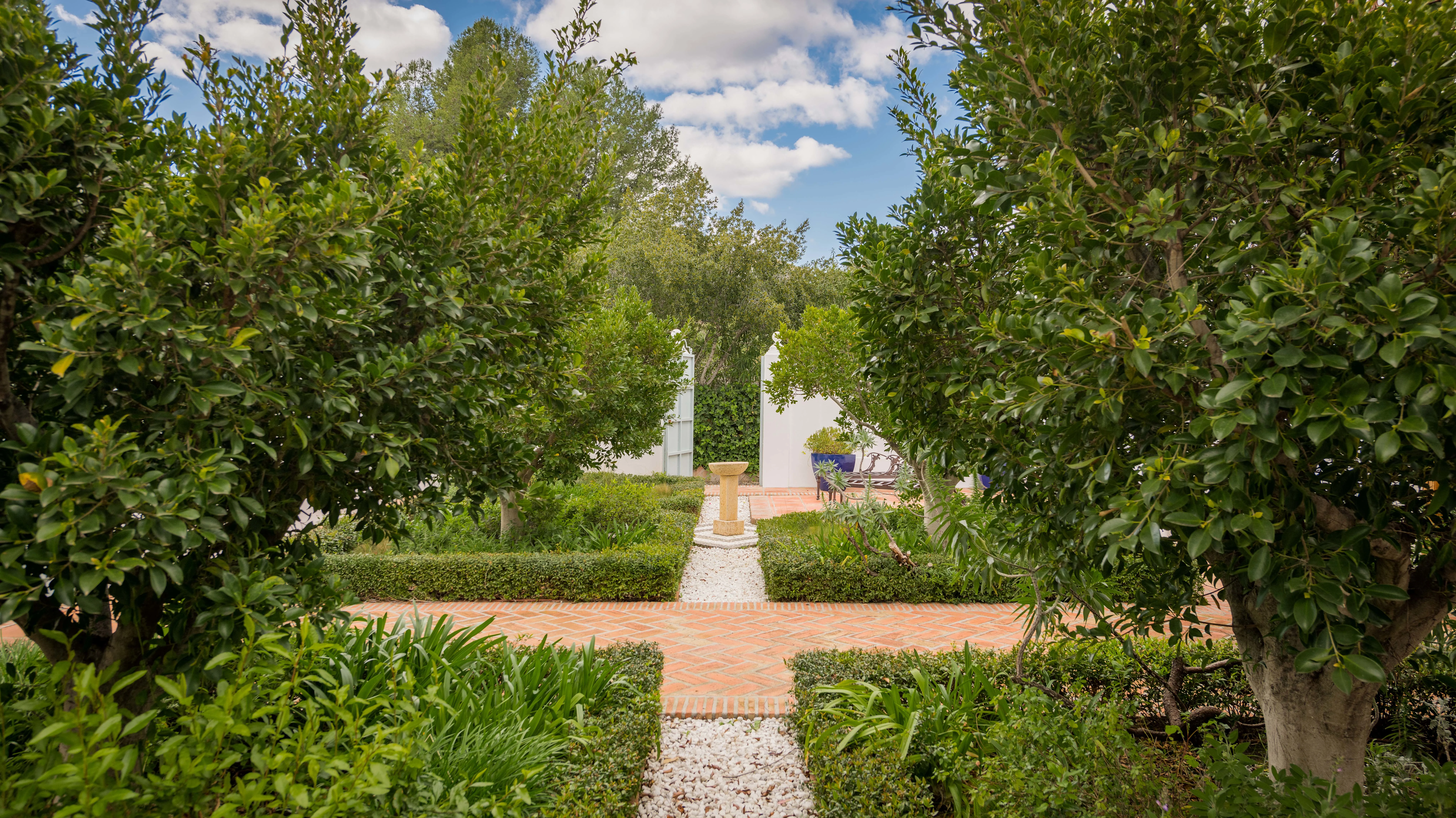 Casa Neblina, Puerto del Almendro, Ctr Ronda, Puerto del Almendro, Marbella, Málaga , Spain - villa-el-almendro-la-nablina-marbella-spain-08_v9xqhb