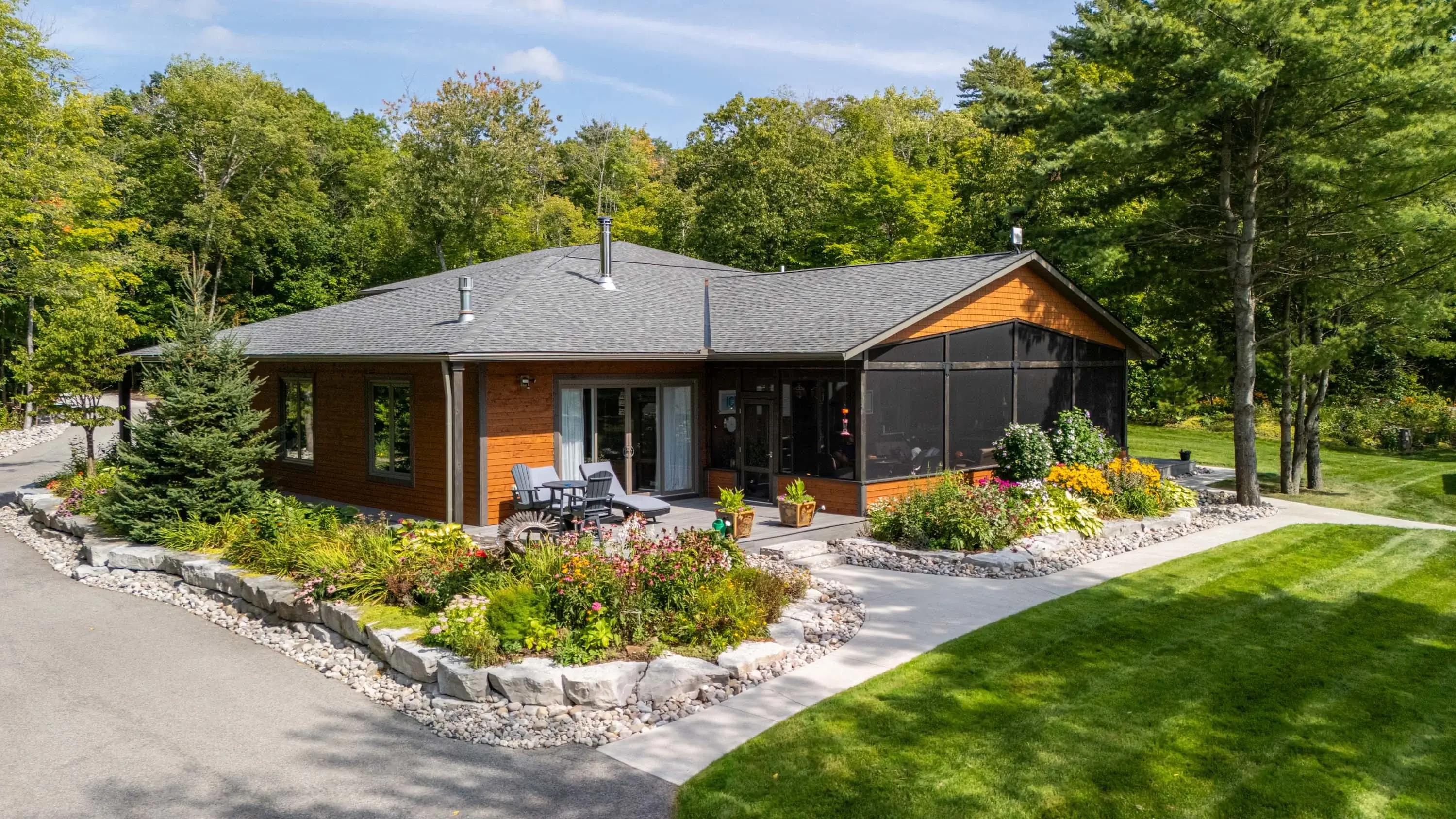 308 O'Hara Point Road, Muskoka District, Georgian Bay, Ontario L0K1S0, Canada - 5_-_Jeff_Braun_-_Muskoka_-_2024_-_Modern_Movement_Creative_Inc_-_PHOTOG-_Mitch_Hubble_-68_-_August_31_2024_copy_m0dcbk