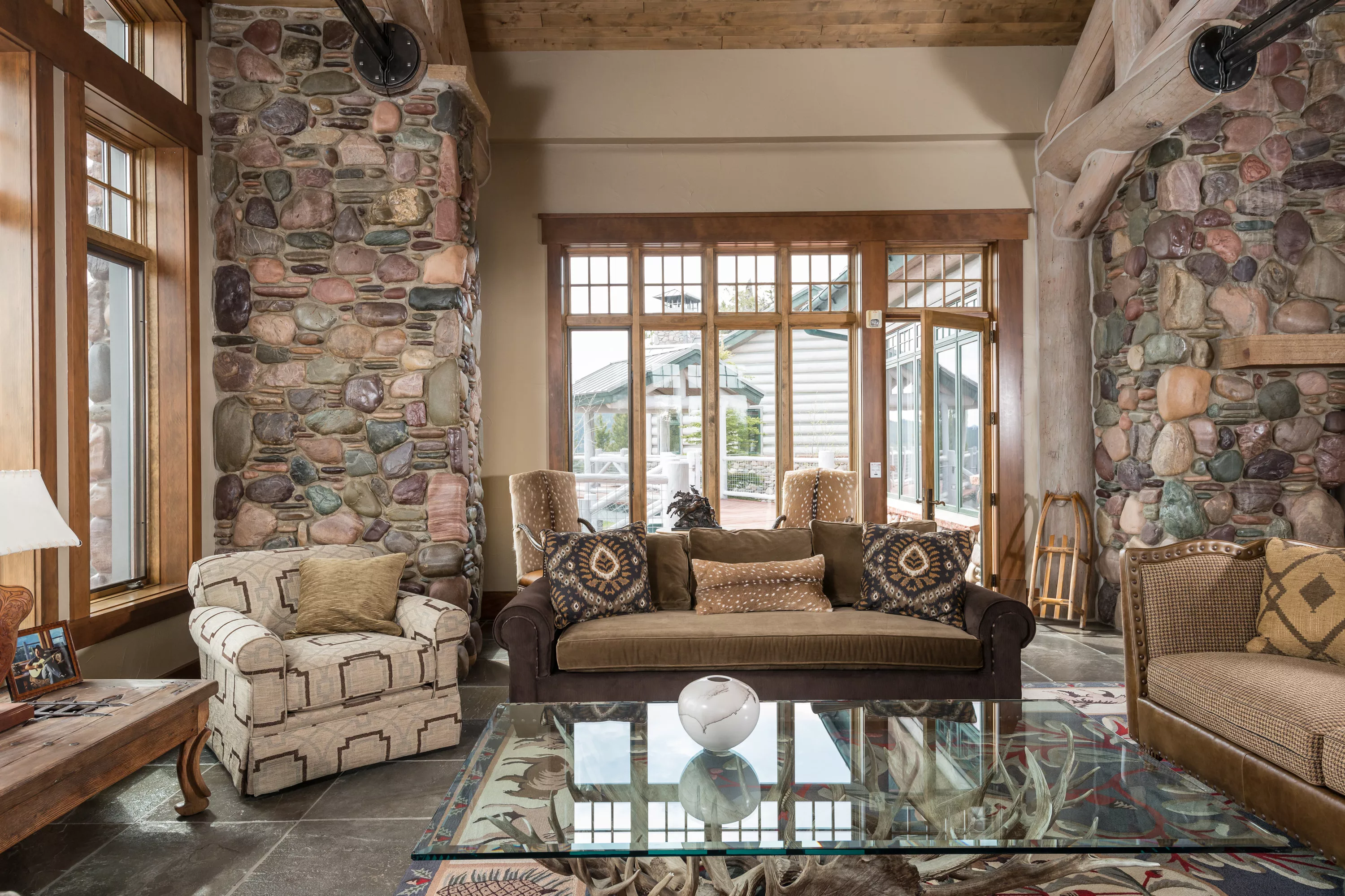7000 Beaver Creek Road, Big Sky, Montana 59716 - Big_EZ_Extra_Interiors02_t0igkx