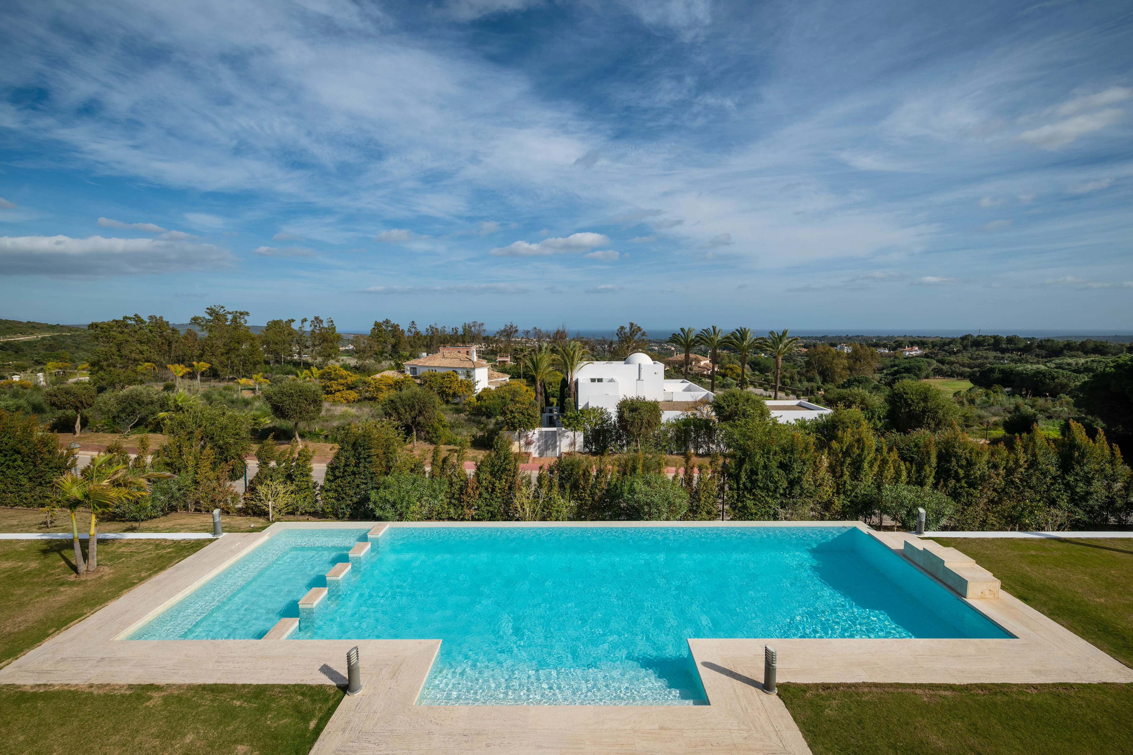 29 Calle Lentisco, Sotogrande, Cádiz 11310, Spain - villa-monterey-sotogrande-spain_28_l7znmc