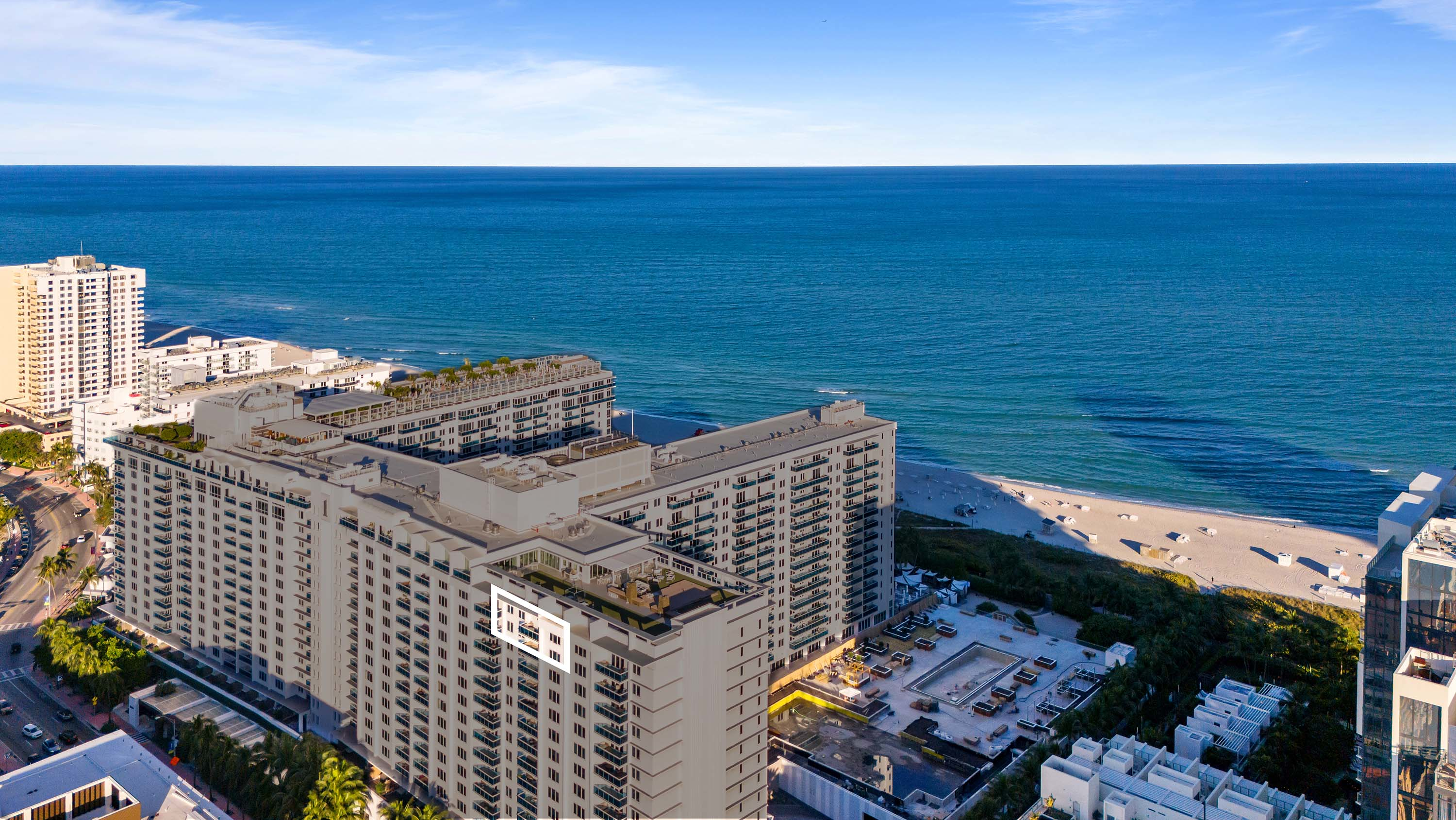 02 2301 Collins Ave Apt 1634 - Luxury Real Estate - Concierge Auctions