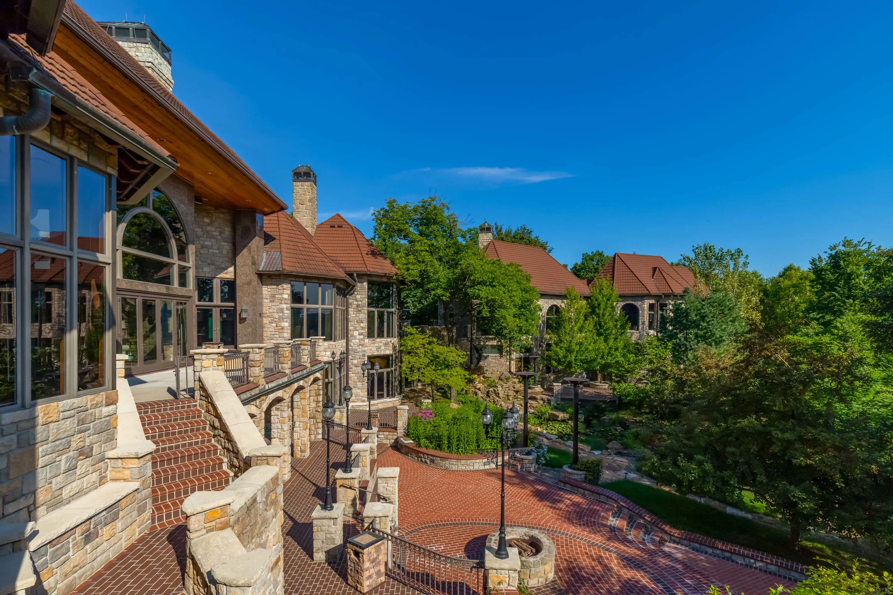 5225 Renner Road, Lake Quivira, Kansas City, Kansas 66217 - 5225-renner-road-lake-quivira-kansas-068_ulsjju