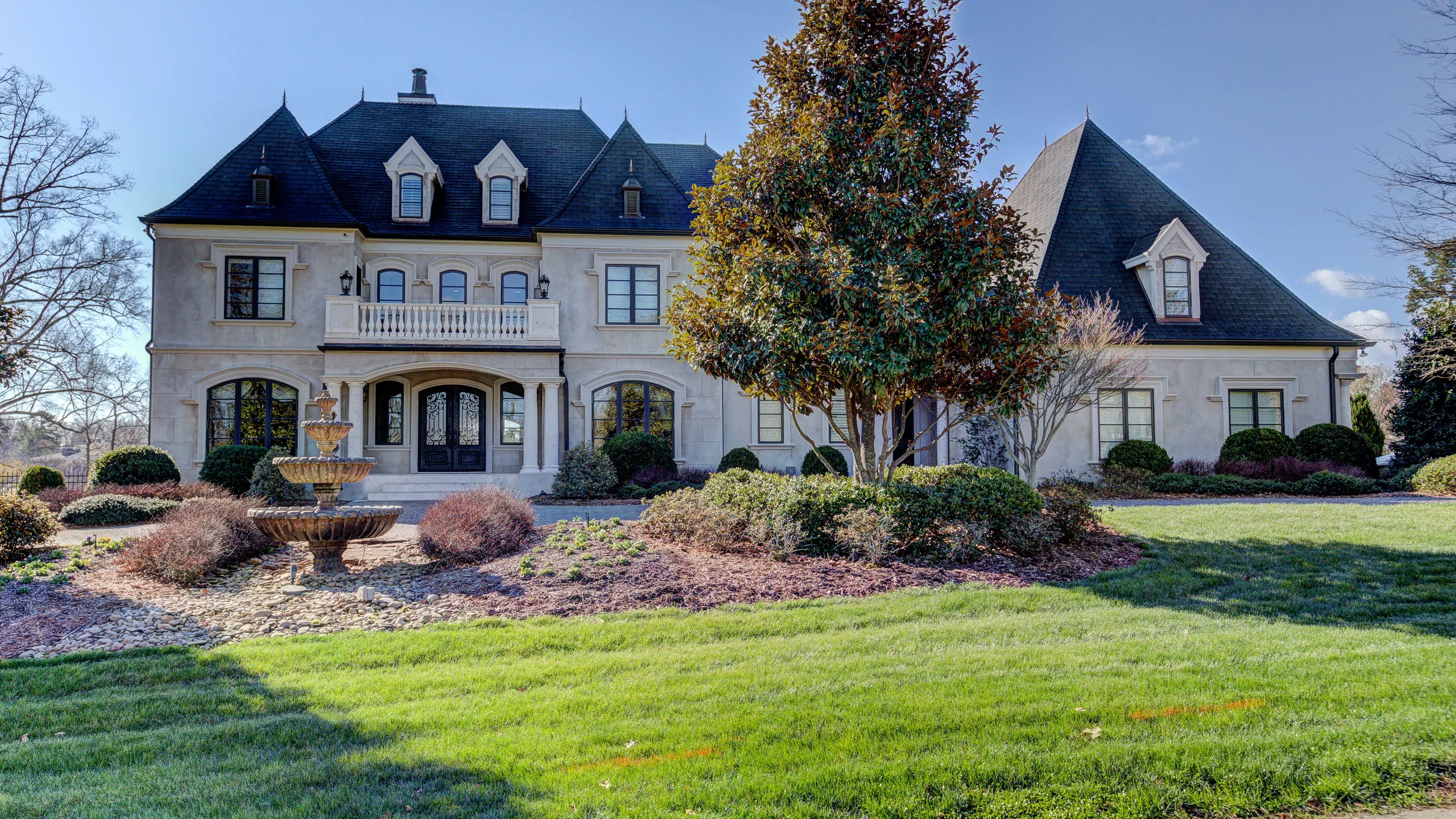 11 Oak Road, Charlotte Area, North Carolina 28144 - 11-oak-road-salisbury-north-carolina01_bu8man