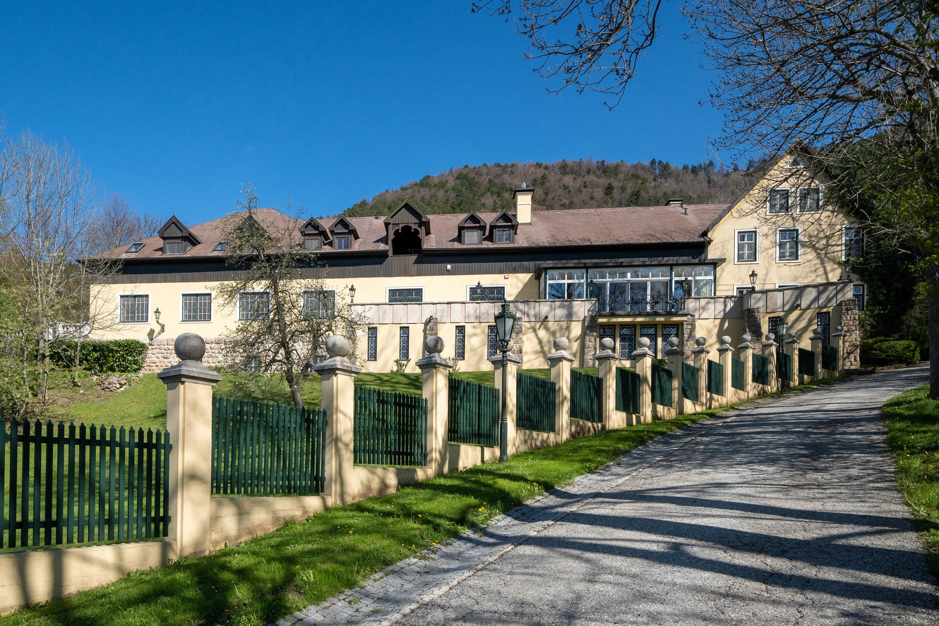 Luxury Sporting Estate, Near Vienna, Near Vienna 0000, Austria - sporting-estate-schneeberg-austria38_hlmpo6