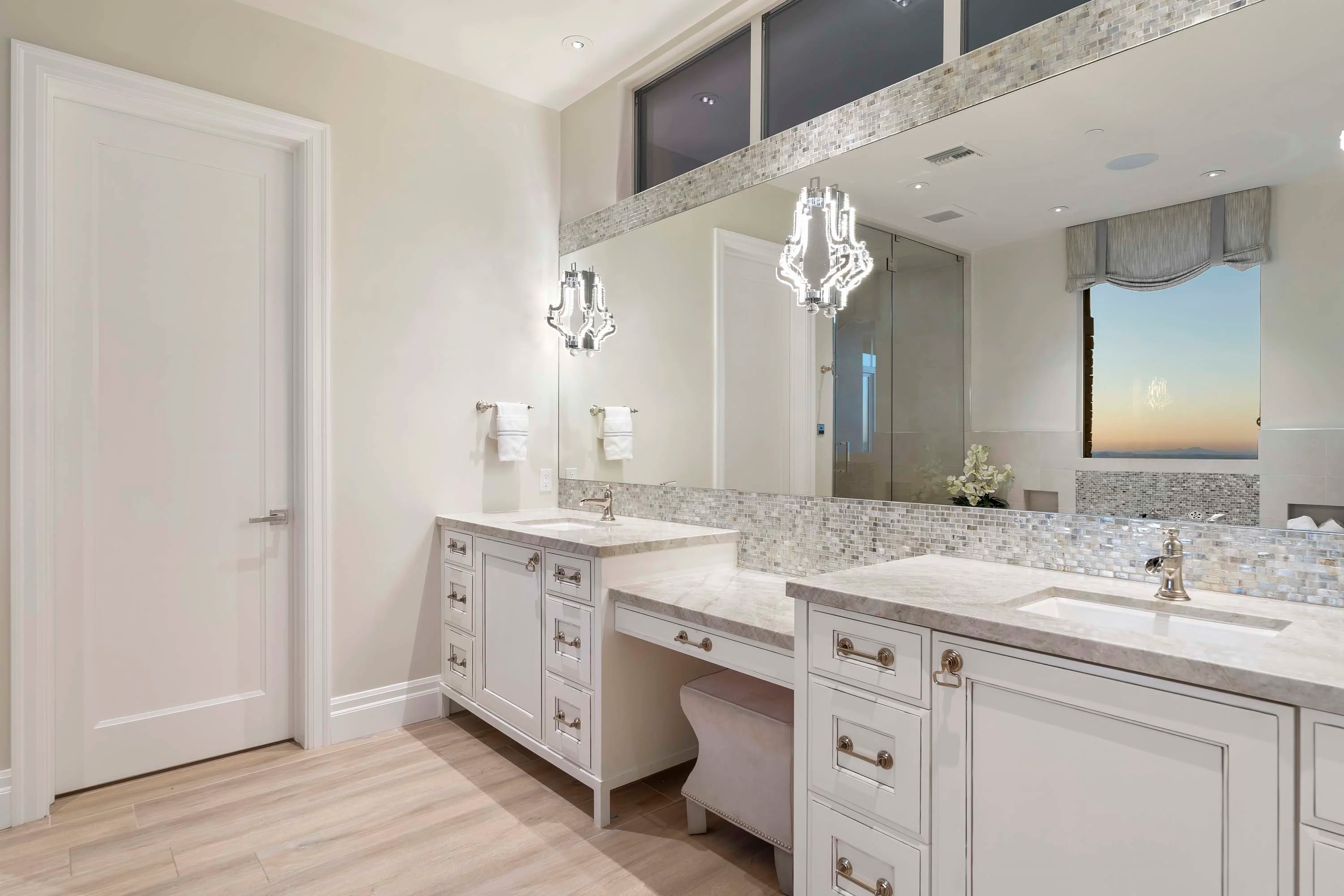 9820 East Thompson Peak Parkway, #629, Scottsdale, Arizona 85255 - 22_-_050-Primary_Bathroom_rgfpaz