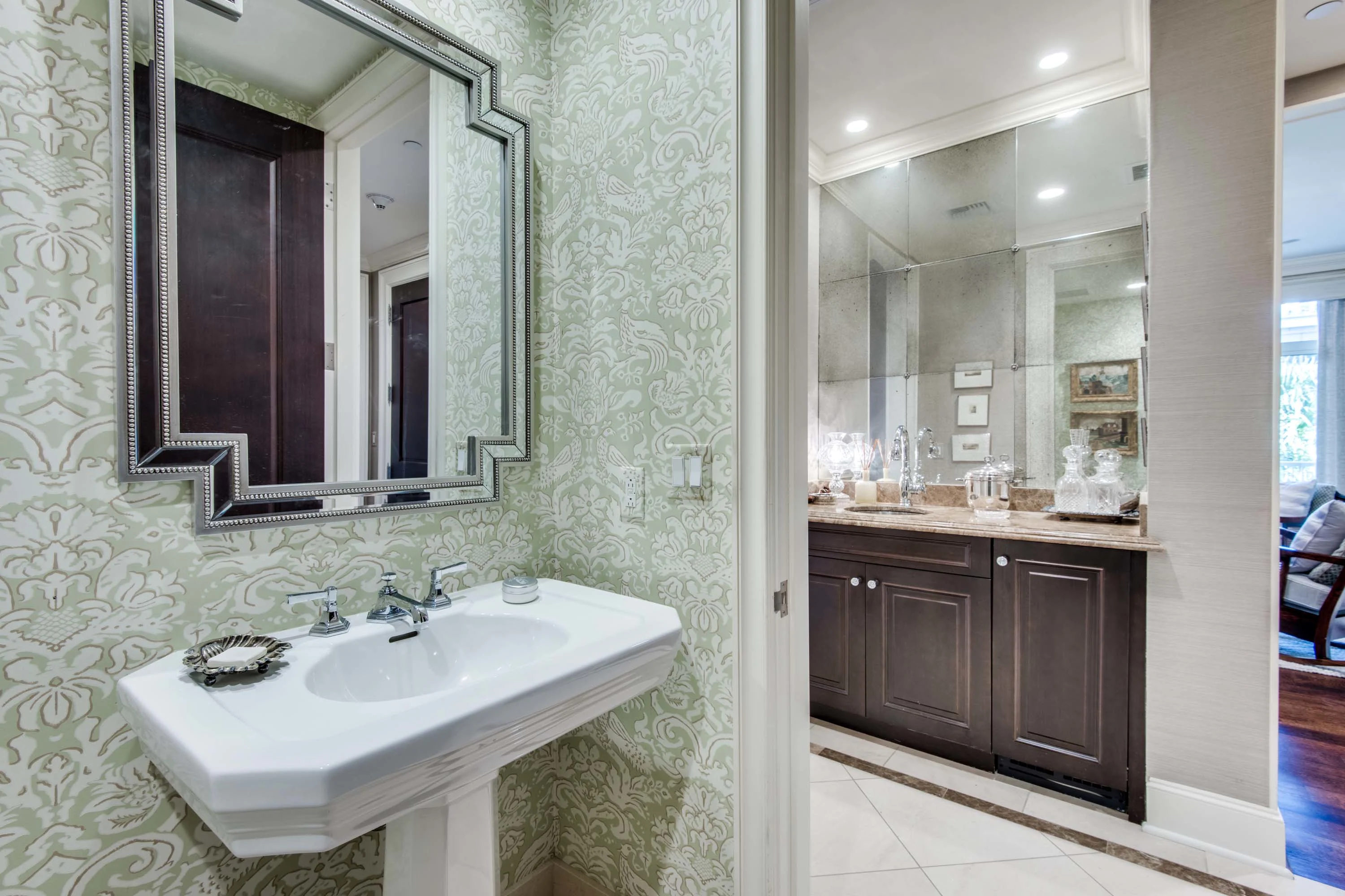 2555 North Pearl Street, #202, Ritz-Carlton Residences, Dallas, Texas 75201 - 2555-north-pearl-street-dallas-texas_30_ntelwi