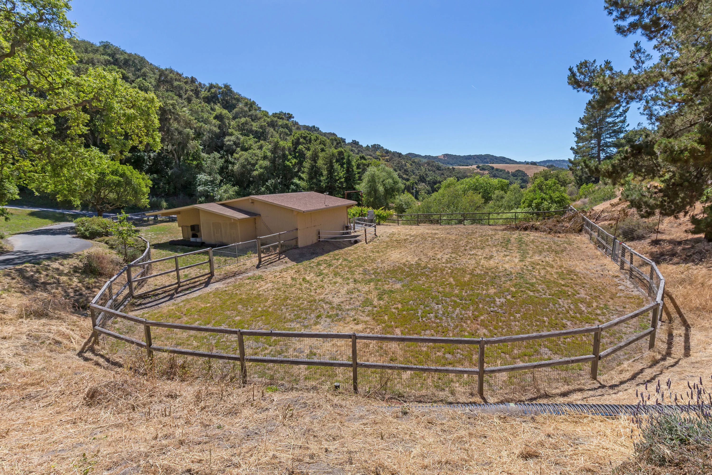 372/384 Corral De Tierra Road, Monterey, California 93908 - hidden-valley-ranch-384-corral-de-tierra-road-salinas-california33_jmdyi0