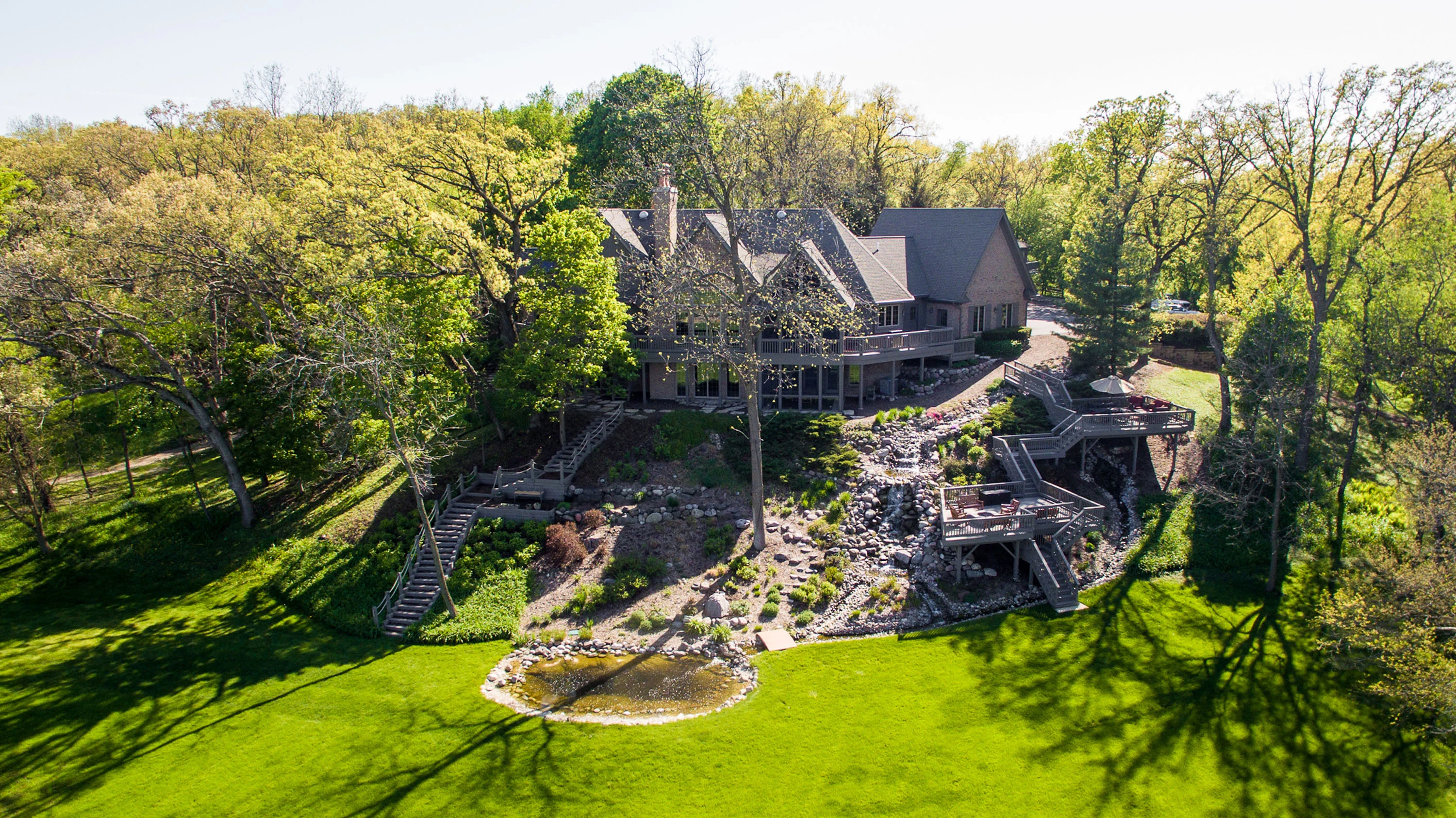 2780 Nish Road, Crystal Lake, Illinois 60012 - 2780-nish-road-crystal-lake-illinois26_obd8rw