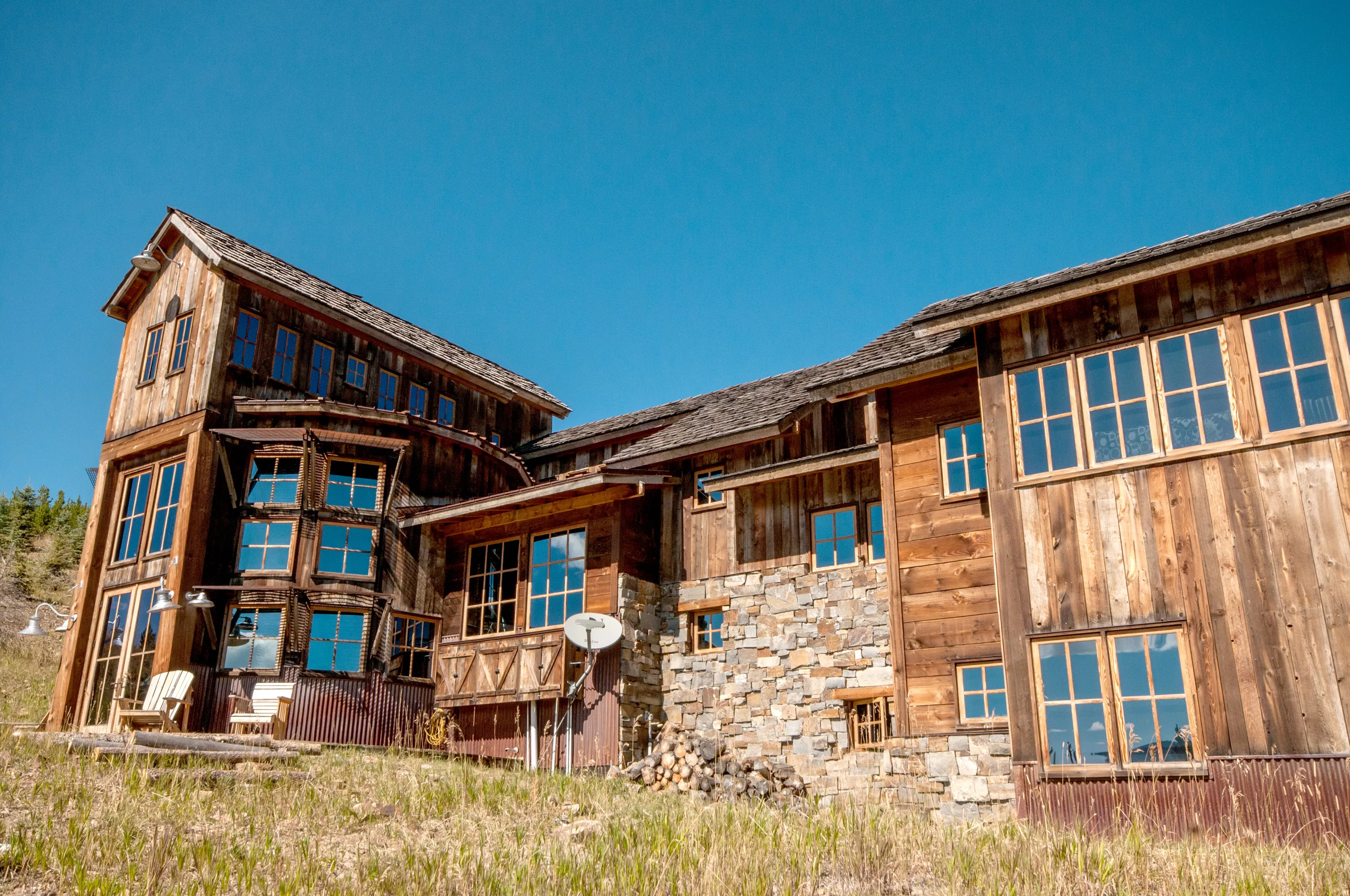 17 Travertine Road, Big Sky, Montana 59716 - 17-travertine-big-sky-montana03_rmymkn