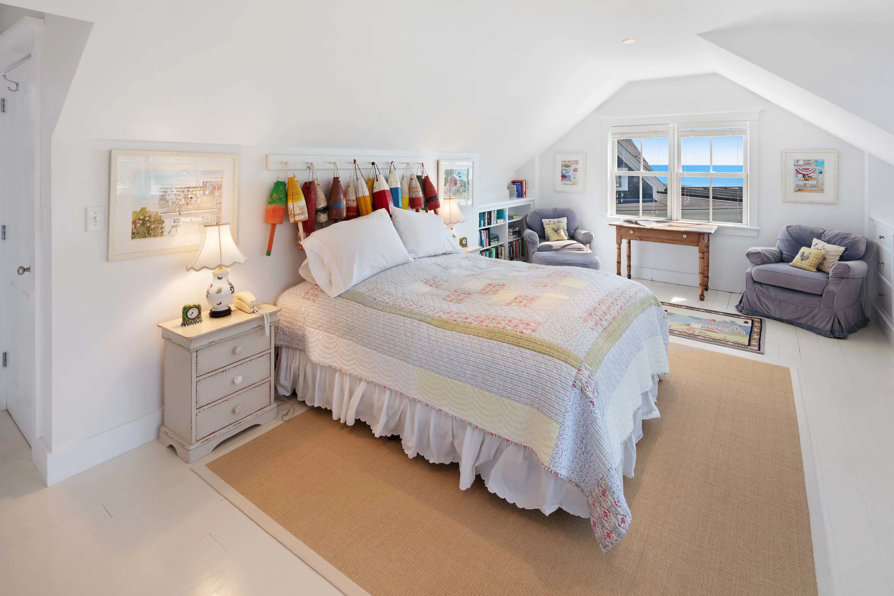22 Quitsa Lane, Martha's Vineyard, Massachusetts 02535 - 22-quitsa-lane-chilmark-massachusetts_28_rwleav