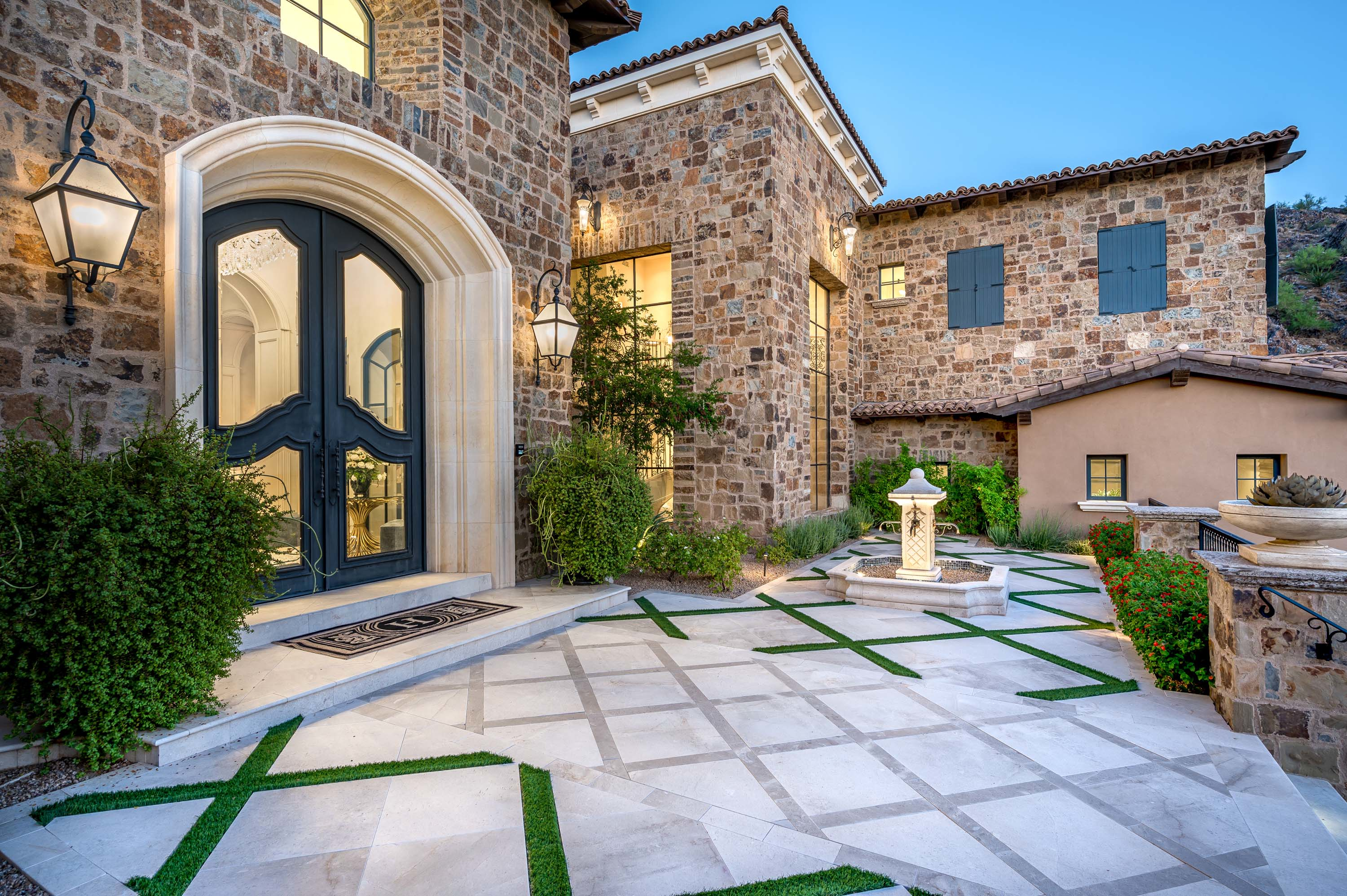 07 11200 E Canyon Cross Way, Scottsdale, AZ 85255 - Luxury Real Estate - Concierge Auctions