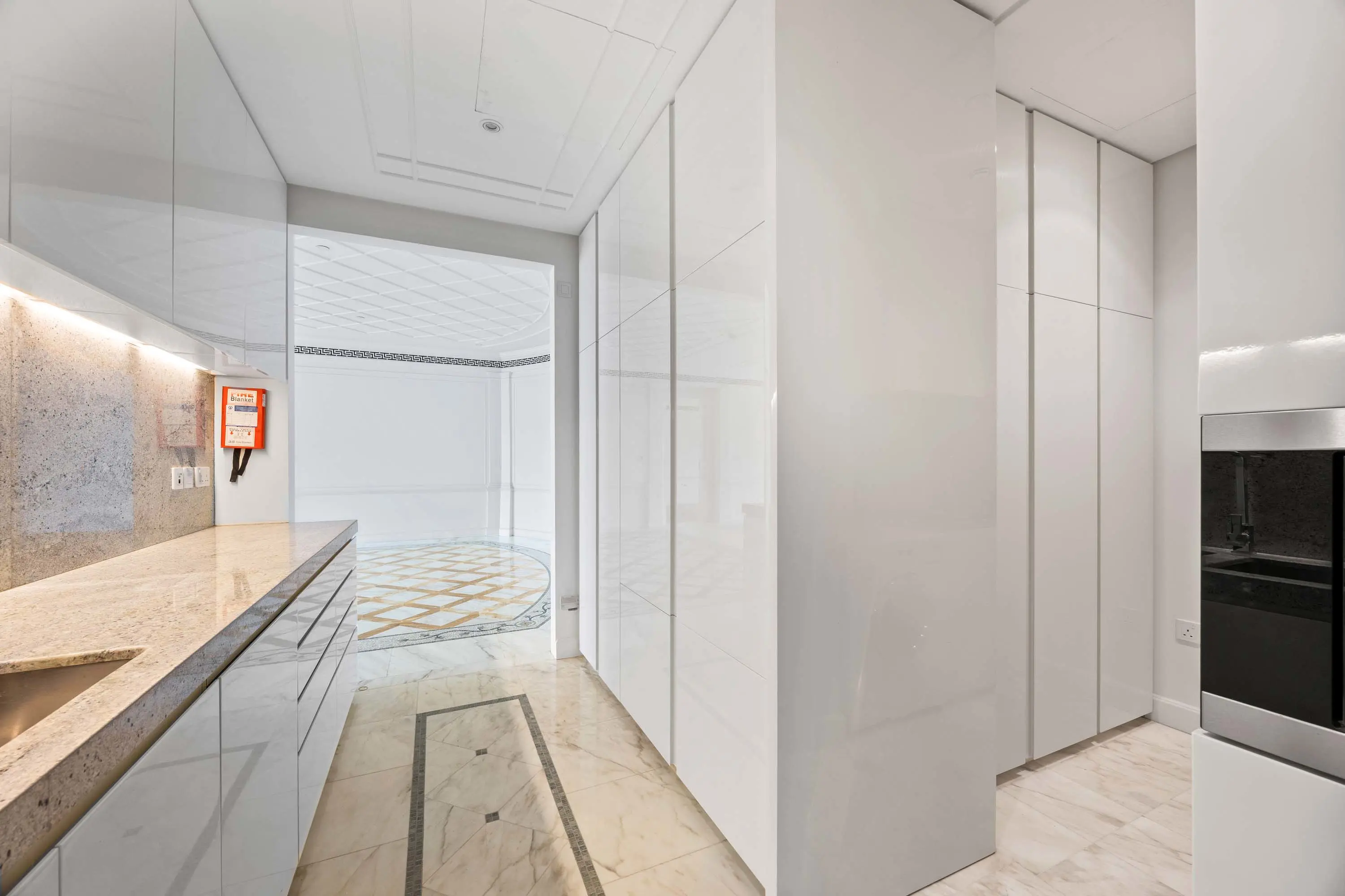 11 Palazzo Versace, Apartment 2316, Al Jaddaf, Jaddaf Waterfront, Dubai, UAE