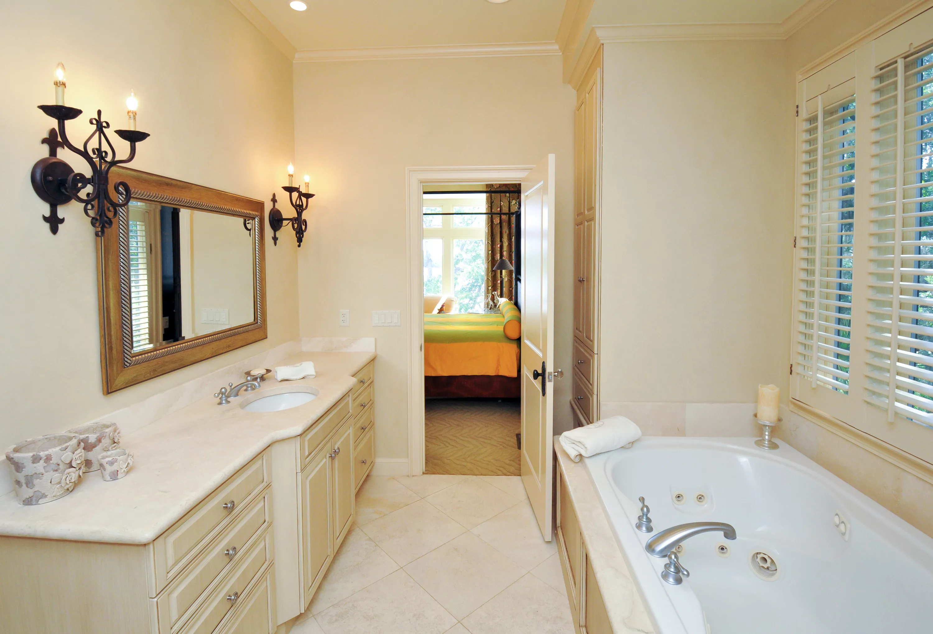 38 Spanish Pointe Drive, Hilton Head, South Carolina 29926 - 38-spanish-pointe-drive-hilton-head-sc-luxury-real-estate-3_moxo8f