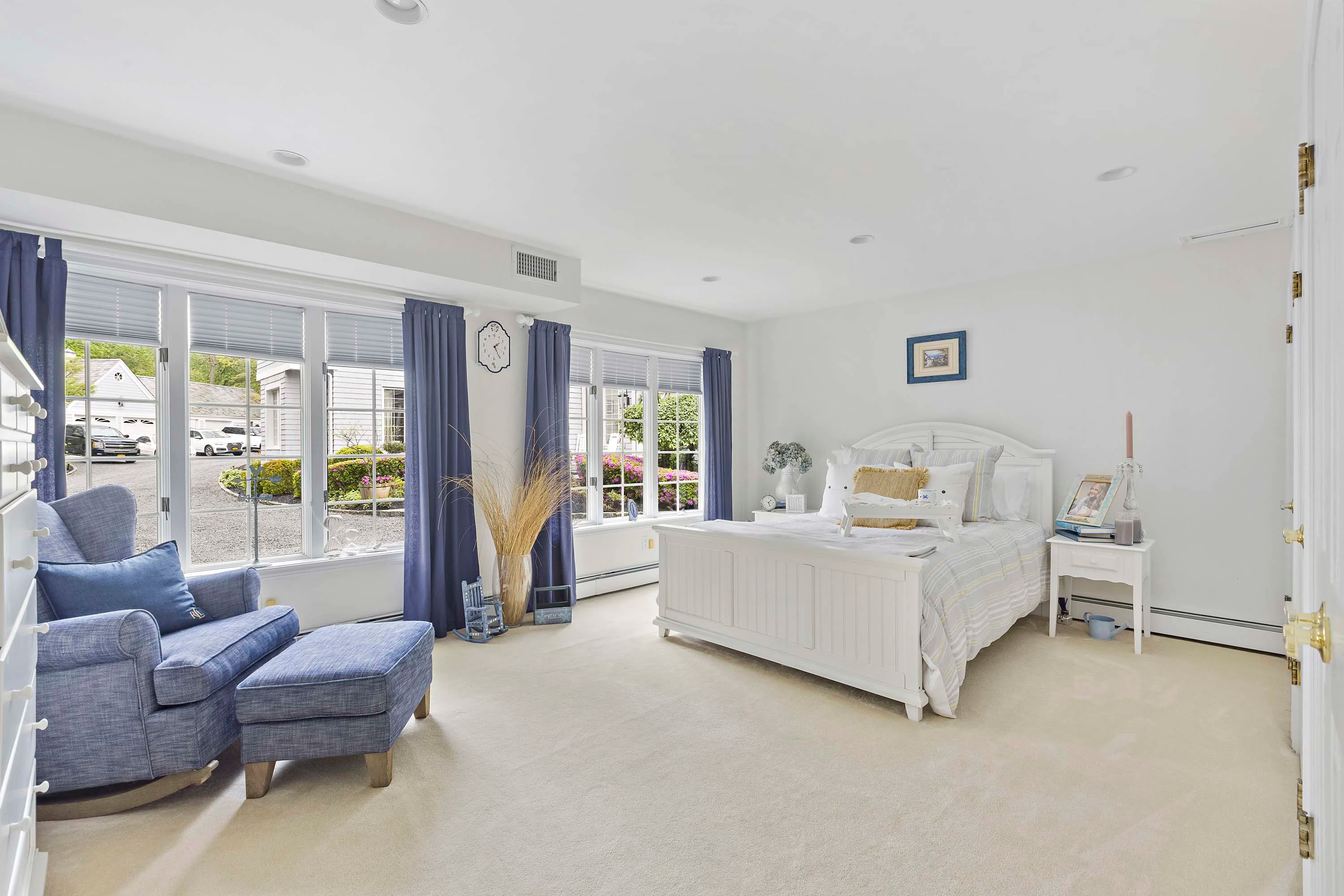 Swan Manor | 1 Swan Place, Nissequogue, Gold Coast, New York 11780 - 35_Swan_Manor_1_Swan_Place_Saint_James_NY_11780_vidhr6