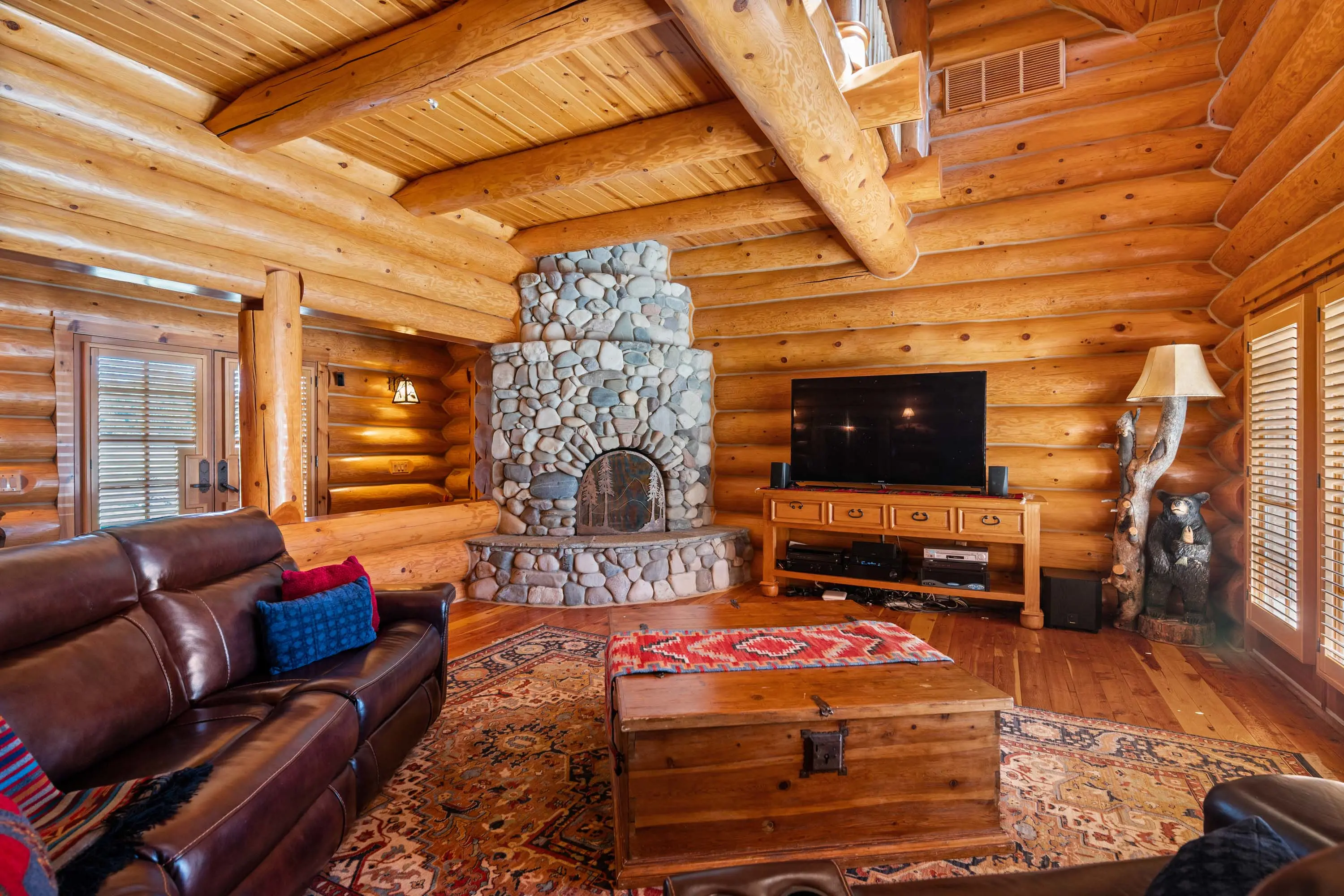 26 7902 Route 42 - Luxury Real Estate - Concierge Auctions