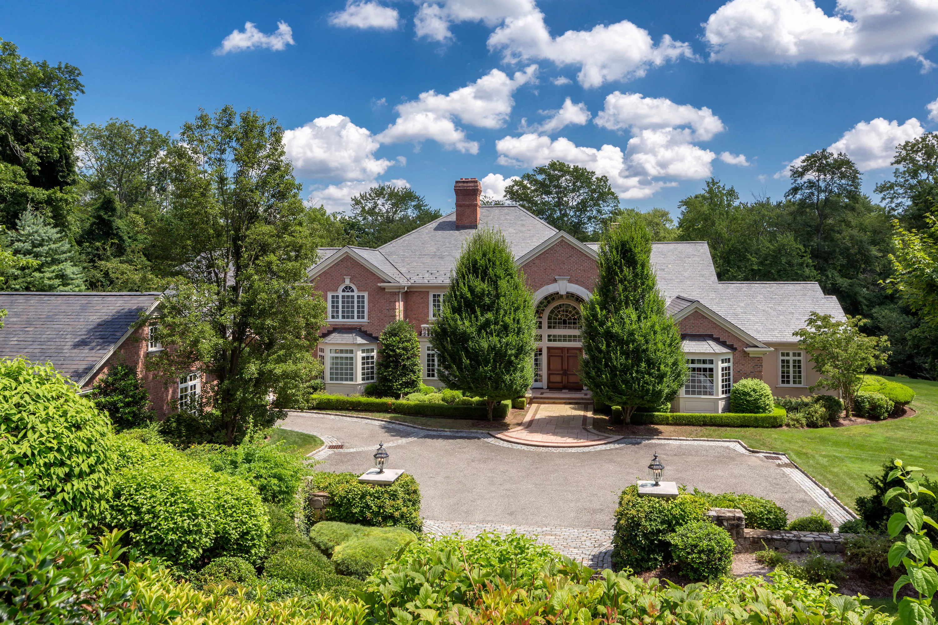 93 Clapboard Ridge Road, Greenwich, Connecticut 06830 - 93_clapboard_ridge_road_00_kngt3m
