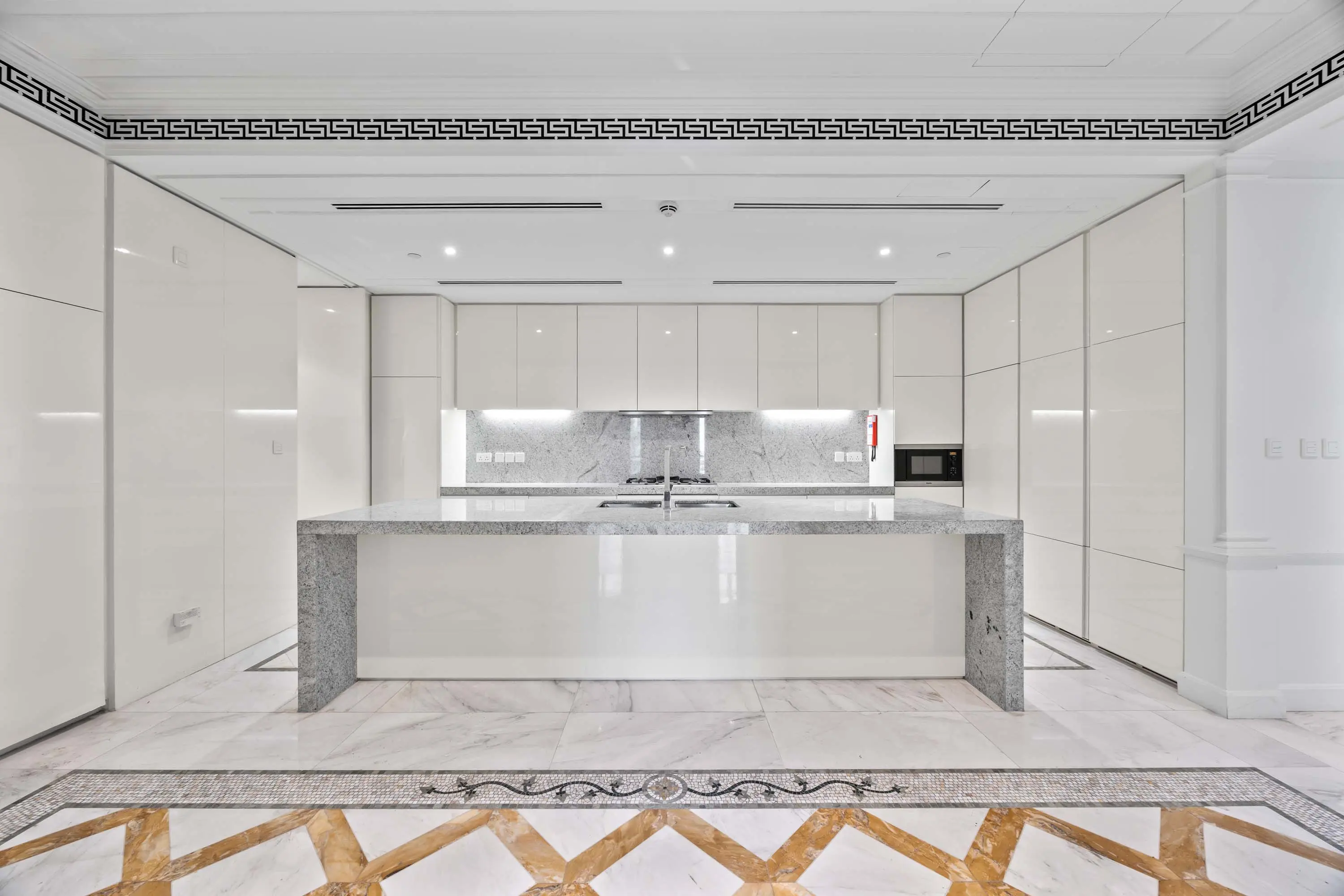 12 Palazzo Versace, Apartment 2620, Al Jaddaf, Jaddaf Waterfront, Dubai, UAE