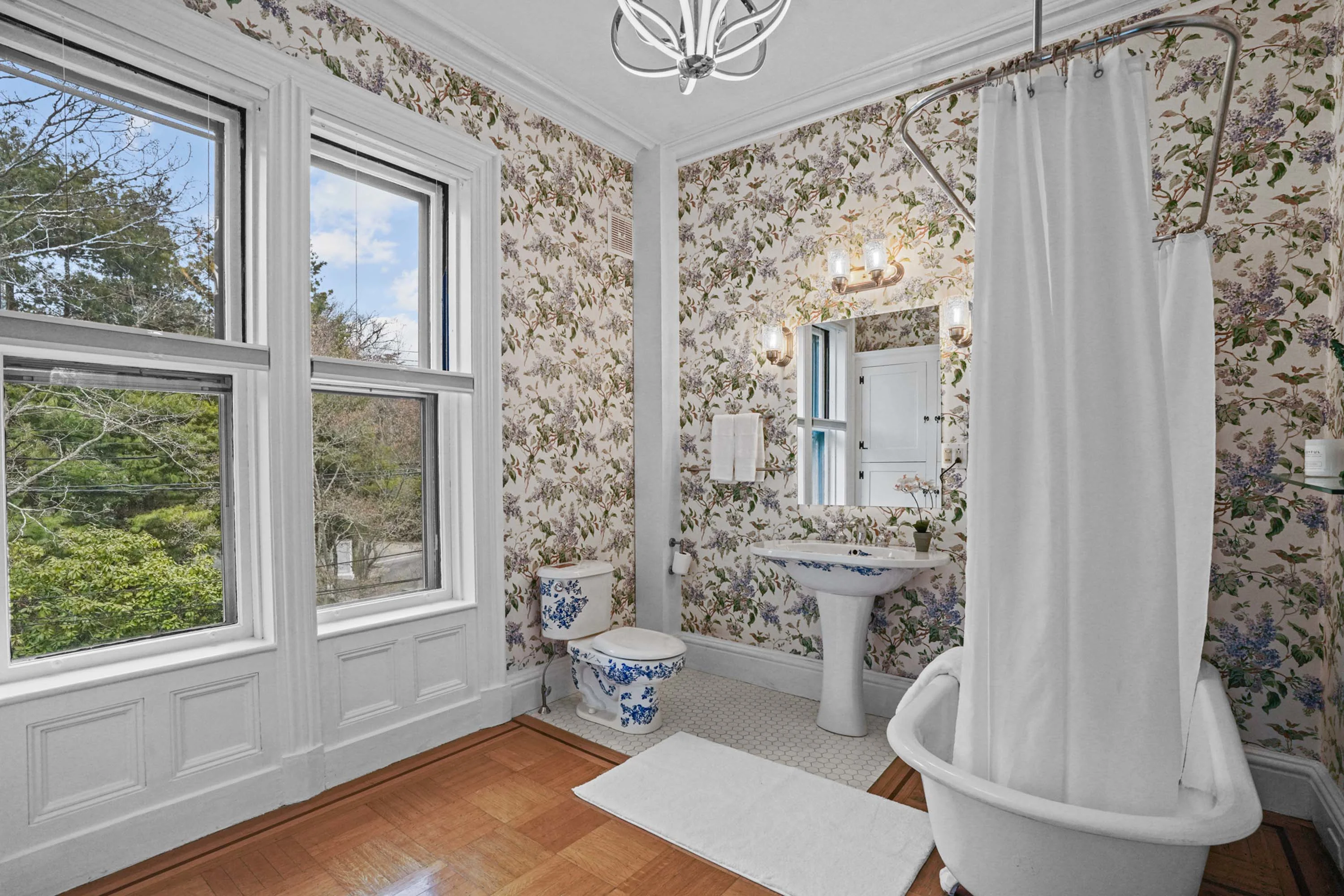43 Old Beach Road, Newport, Rhode Island 02840 - 25_43_Old_Beach_Rd_Newport_RI_d0c0vk