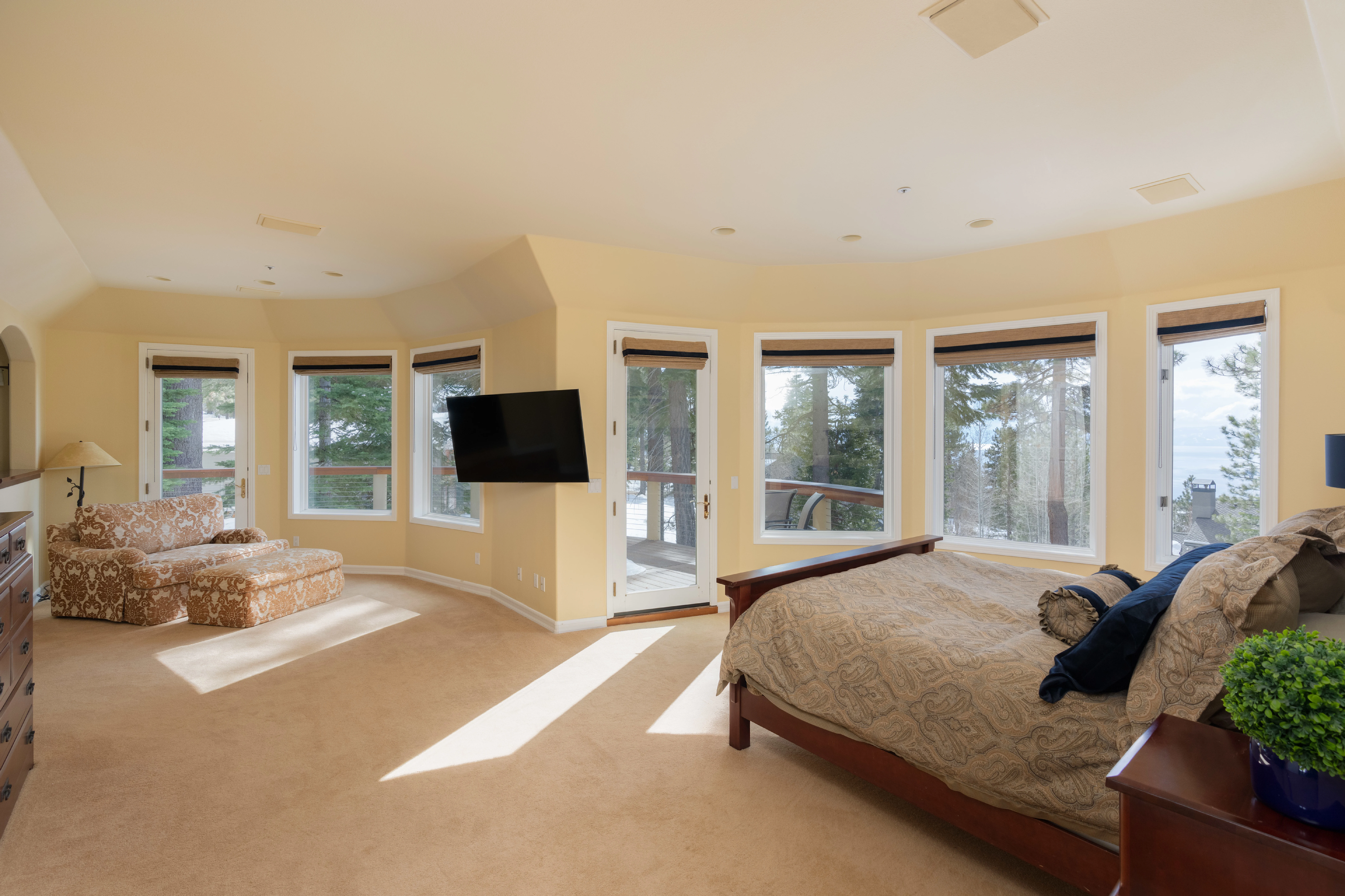 949 Fairview Boulevard, Lake Tahoe, Nevada 89451 - 949-fairview-boulevard-lake-tahoe-nevada_11_m0tnlh