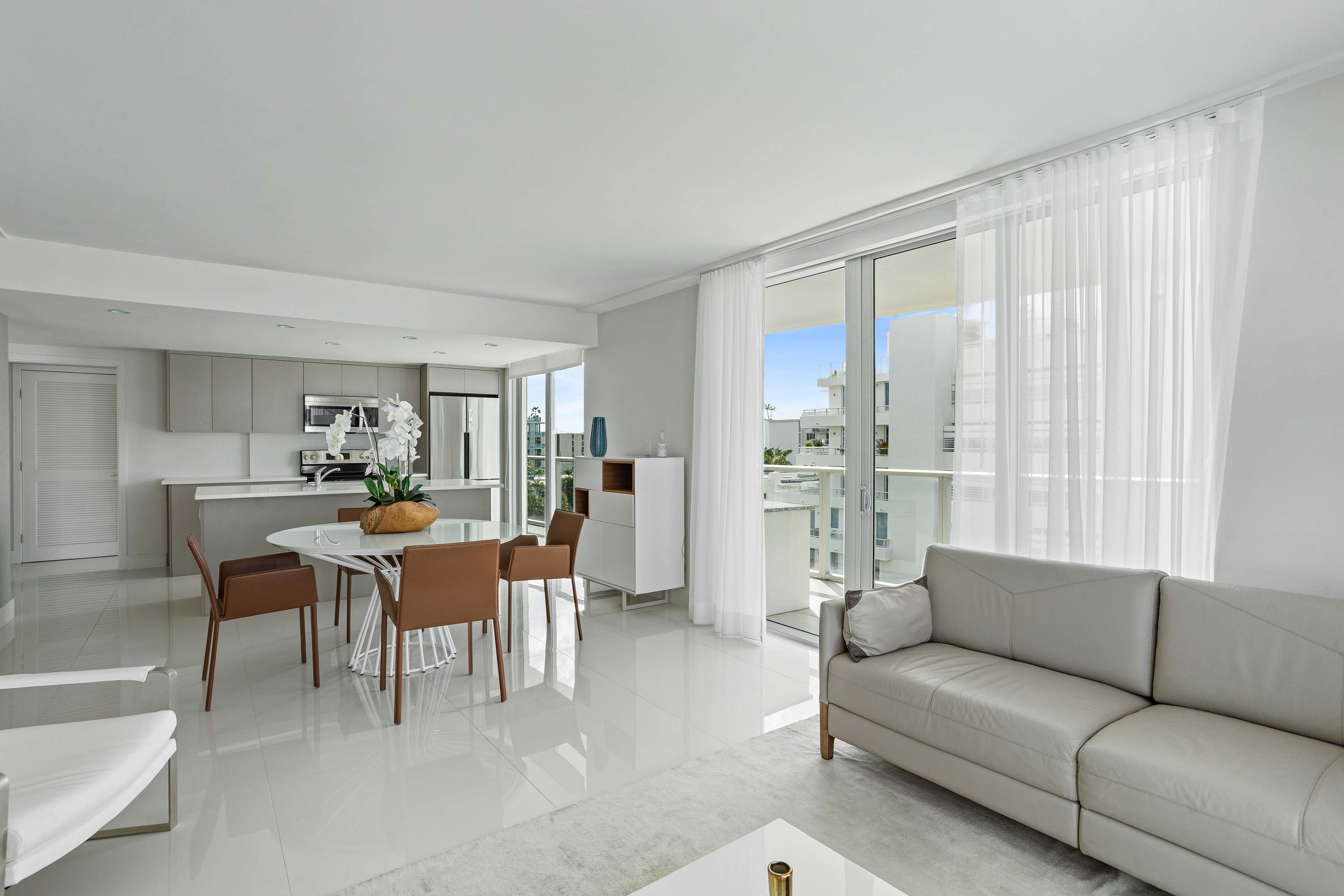 17 Unit 601 1150 101st Street - Luxury Real Estate - Concierge Auctions