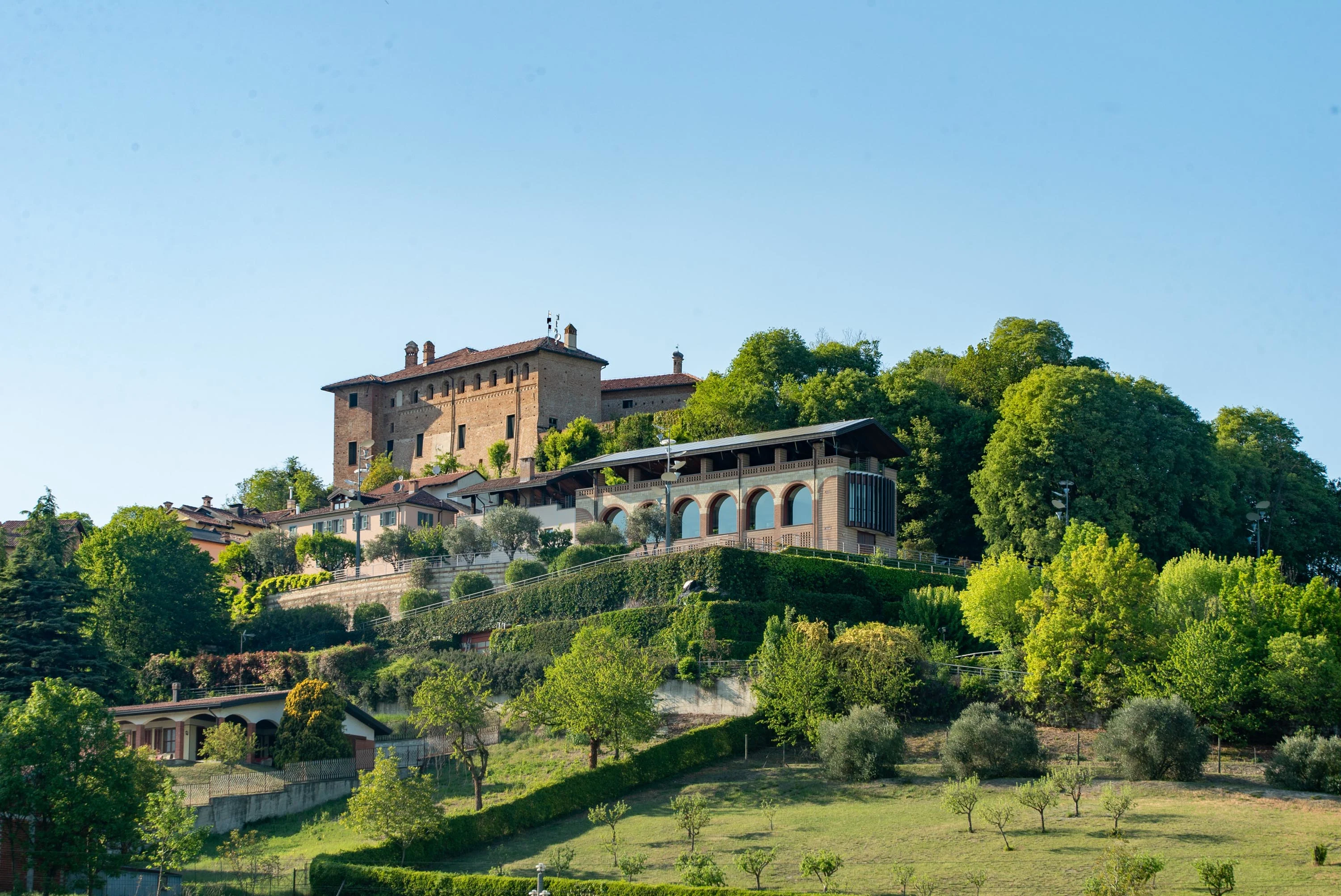 Castello di Solonghello, Monferrato, Piedmont, Piedmont 15020 , Italy - castello-di-solonghello-piazza-castello-15020-solonghello-italy04_j17yfr