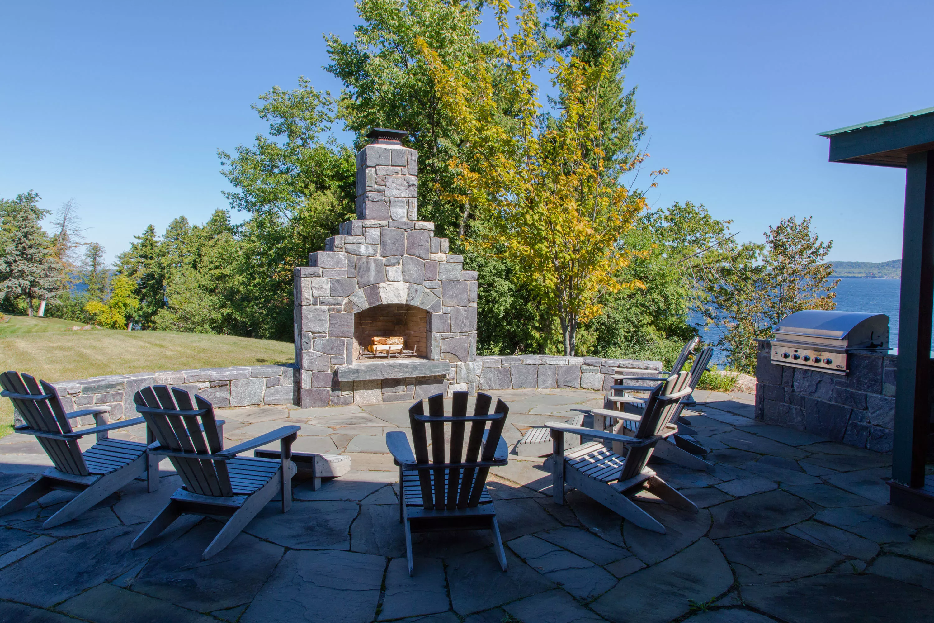 1 Cedar Island, Lake Champlain, Vermont 05486 - cedar-island-south-hero-vt-07-14-05-56-5656_ml8u1m