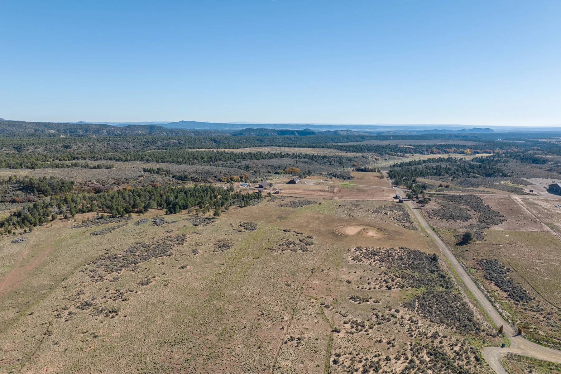 243 Spring Hollow Way, Durango, Colorado 81326 - 31_-_DJI_0013-HDR_sq4taz