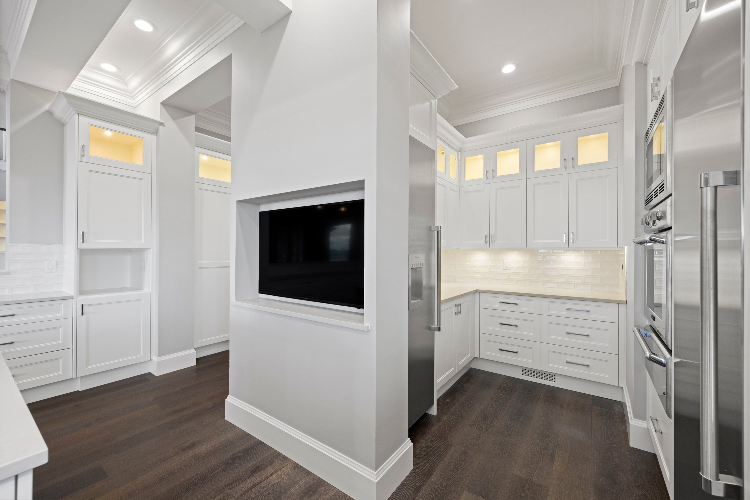 012 581 Marine Drive, Point Roberts, WA