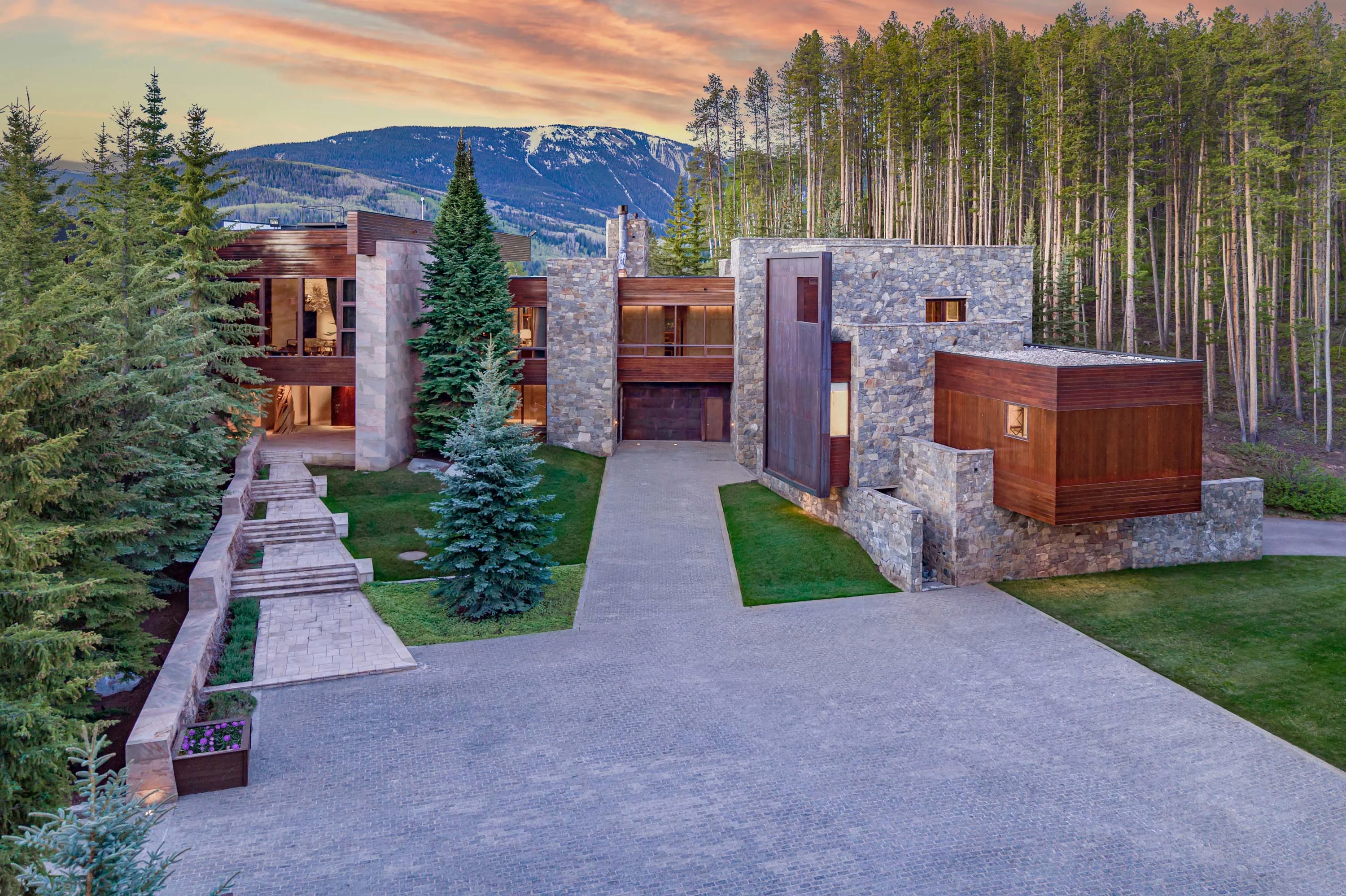 2400 & 1683 Casteel Creek Road, Edwards, Vail Valley, Colorado 81632 - 4_--_Main_Exterior_Front_10_mmagjk