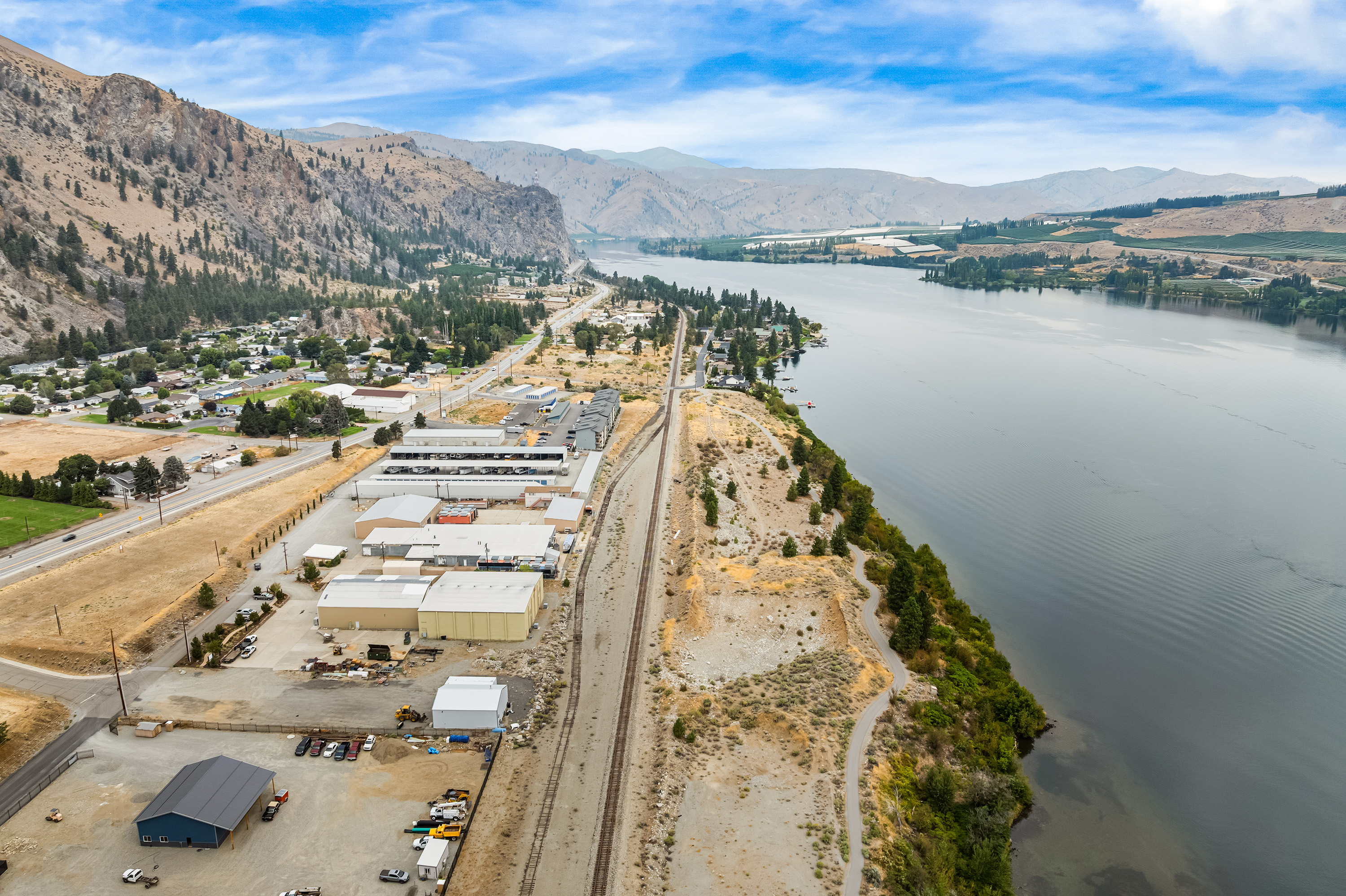 Lake Chelan Winery Empire 73