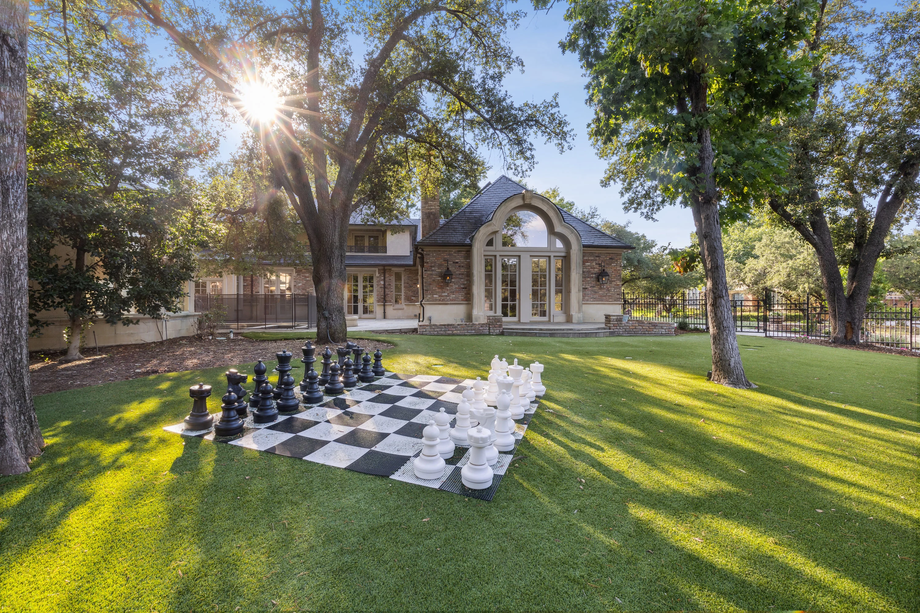 5432 Bent Tree Drive, Dallas, Texas 75248 - 5432-Bent-Tree-Drive-24_mrrzo3