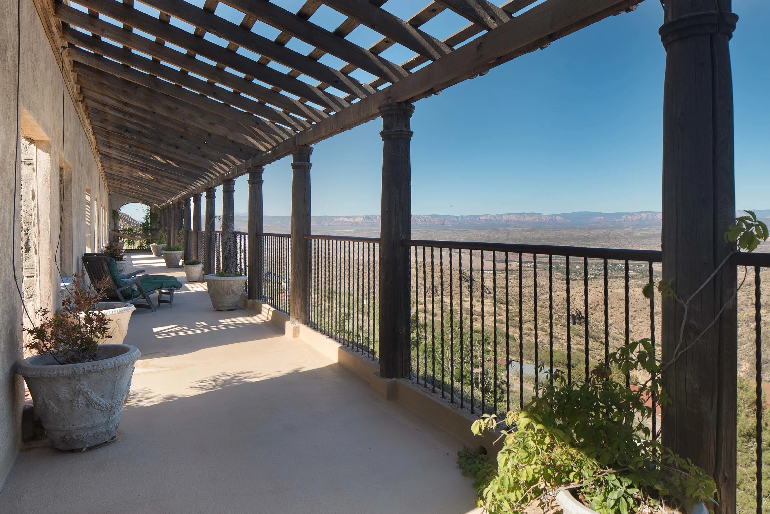 300 Upper Bell Road, Near Sedona, Arizona 86331 - 300-upper-bell-road-jerome-arizona18_rmhejg